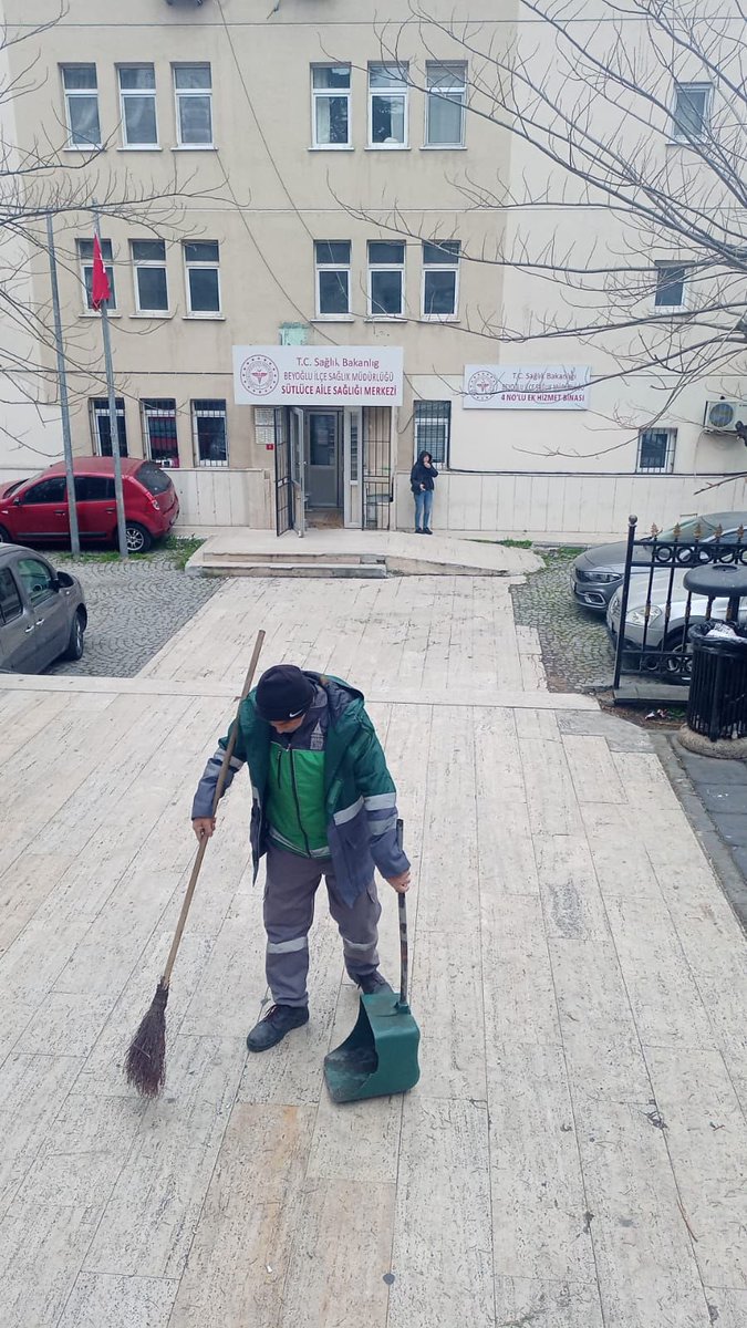 bbparkbahceler's tweet photo. Mahalle Bahçesi ve Parklarda çocuk oyun grupları bakım, onarım, temizlik, yıkama ve boyama çalışmalarımız devam etmektedir
@haydaraliyildiz @Halis_Yesilbas 
@_bekiruyanik @KonukcuMuzaffer @petekismett https://t.co/JrbBEeZwxV