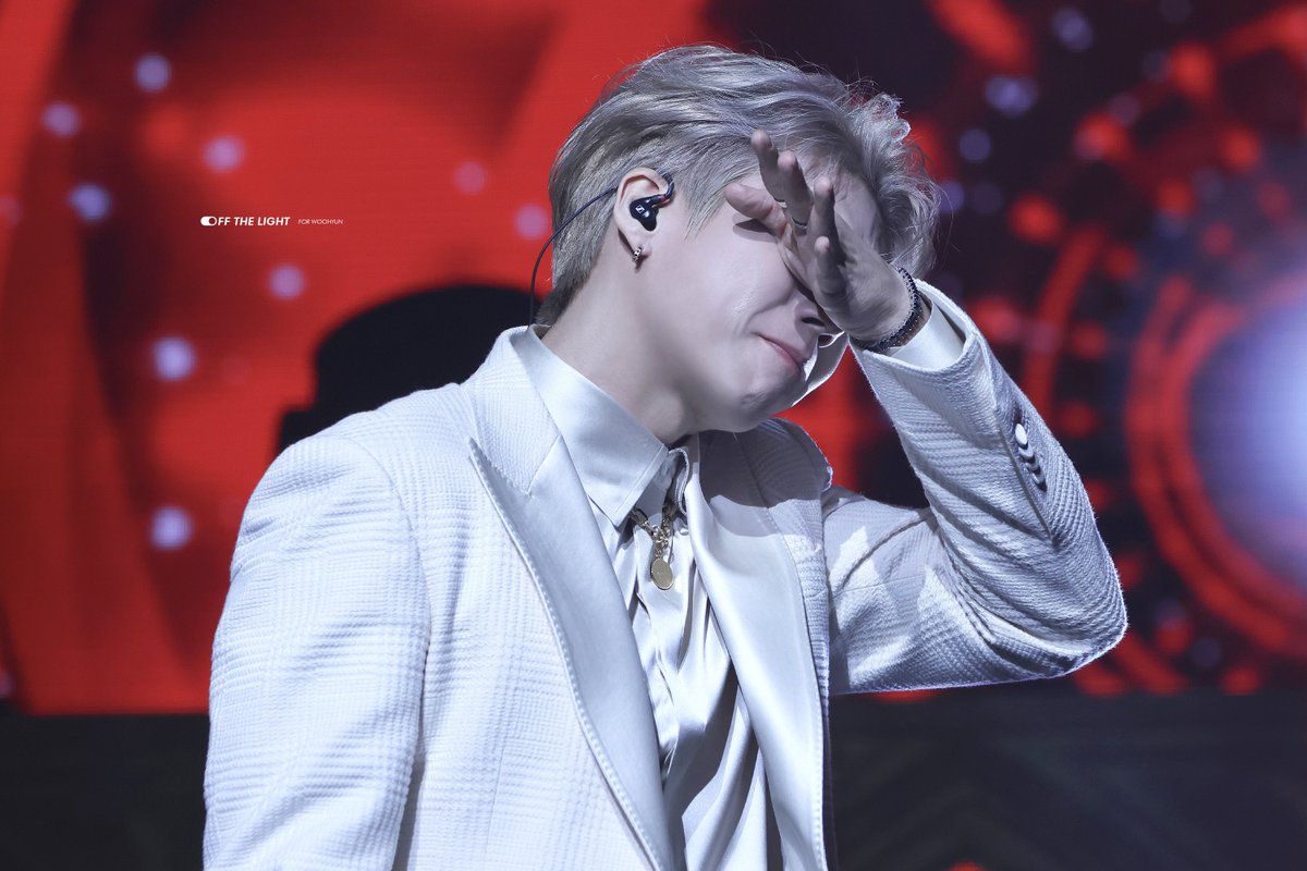 offthelight_wh's tweet image. 230203 나무랄 데 없는 하루

너무너무너무 보고 싶다
말로 표현 못 할 정도로

#우현 #남우현 #인피니트
#NAMWOOHYUN #INFINITE