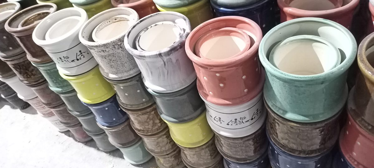 Ceramic Planters 3pcs Set. 👍👍👍👍
Please must be see our website for more information.
smceramicindustry.com
#interiordesign #ceramics #ceramicpots #plantlover #outdoorplanters #indoorplants #indoorplants #ceramicpro #ceramicdesign #ceramicdesigner #potterydesign