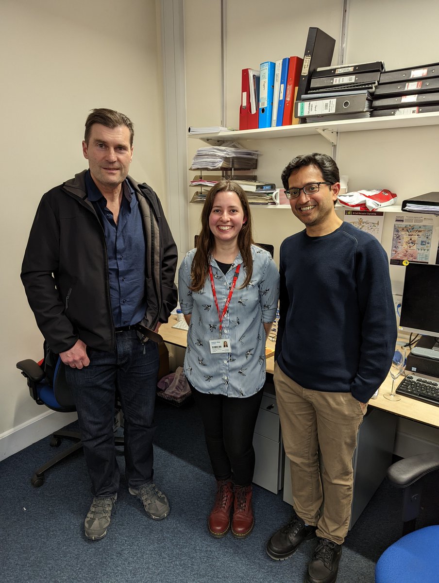 Professor John Tregoning tweet media