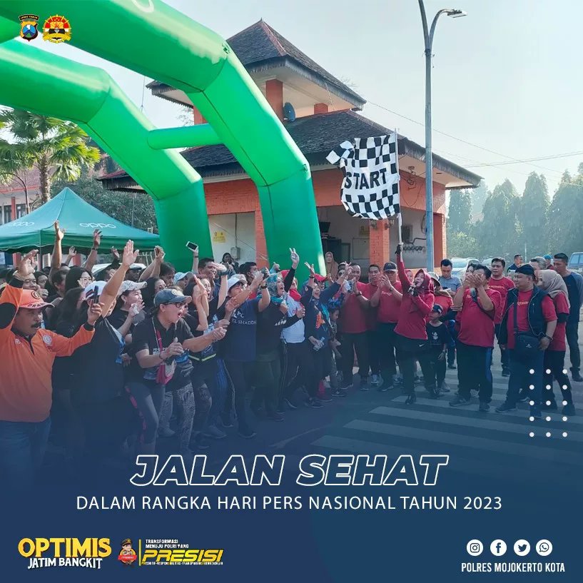 HendikTimoti's tweet photo. Kapolres Mojokerto Kota yang diwakili Kasi Humas ikuti jalan sehat dalam rangka HPN Tahun 2023.
___
"Jadilah Polisi Yang Baik dan Jangan Sakiti Hati Masyarakat”
___
DM atau Tag @polres_mojokerto_kota
.
#HPN
#JalanSehat
#PWIMojokerto
#Mojokerto
#PolresMojokertoKota
#humas https://t.co/FJWMNyTyxq