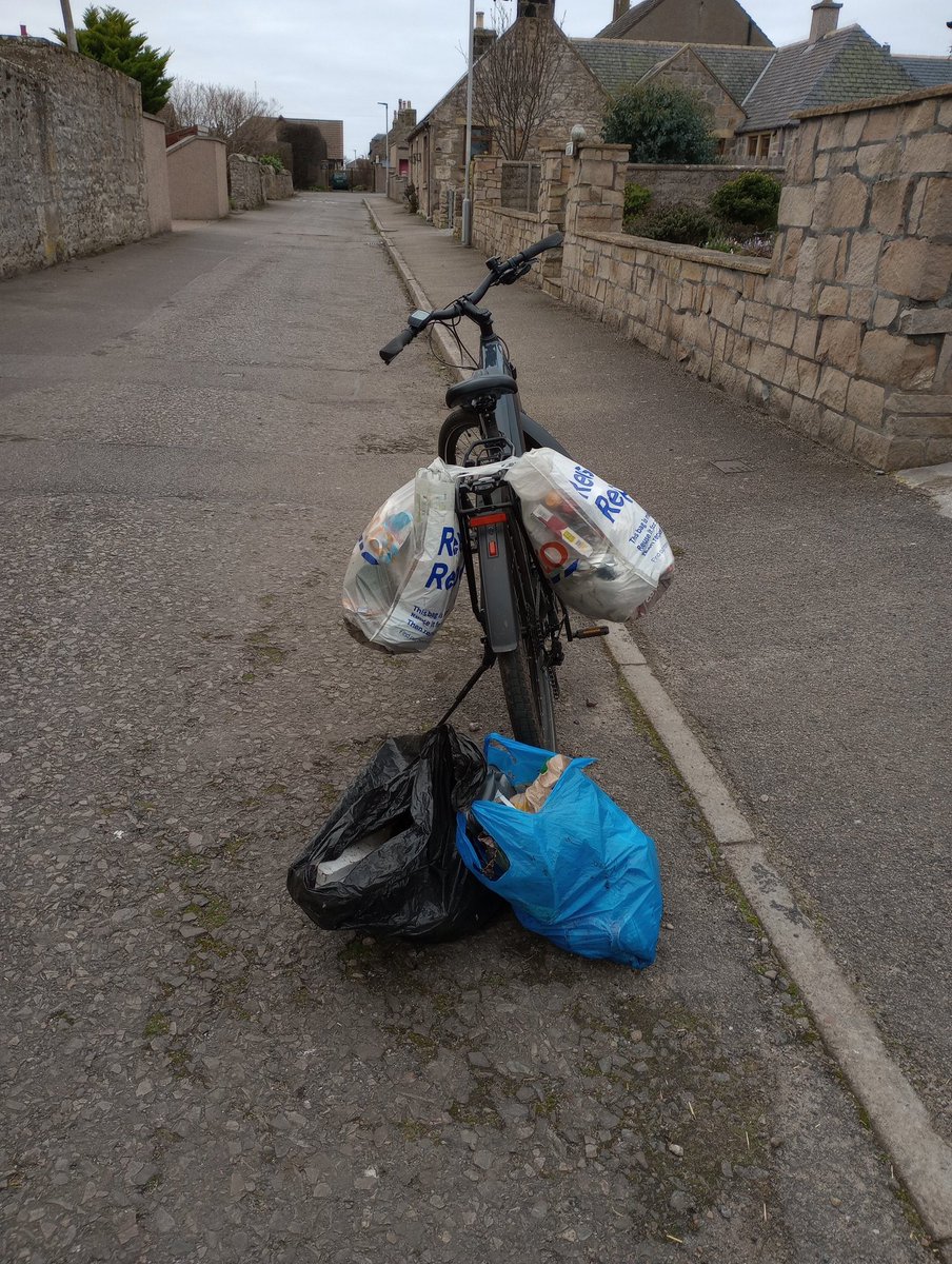 Joanna Baughan (@jobaughan5) on Twitter photo Just a few hundred metres on Moray's rural roads (again). Is anyone doing anything about Scotland's litter epidemic because I've been picking for years and it's getting worse. <a href="/RichardLochhead/">Richard Lochhead</a> <a href="/lornaslater/">Lorna Slater</a> Just a few hundred metres on Moray's rural roads (again). Is anyone doing anything about Scotland's litter epidemic because I've been picking for years and it's getting worse. <a href="/RichardLochhead/">Richard Lochhead</a> <a href="/lornaslater/">Lorna Slater</a>