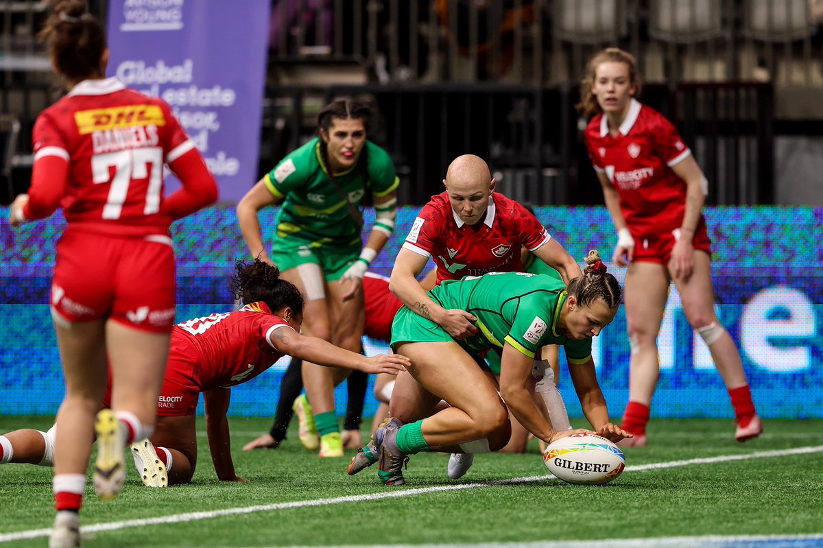 Off to a strong #Canada7s start ☘️

#IREW7s
☘️28-7🇨🇦 ☘️31-7🇧🇷

#IREM7s 
☘️35-5🇨🇦 ☘️50-7🇨🇱