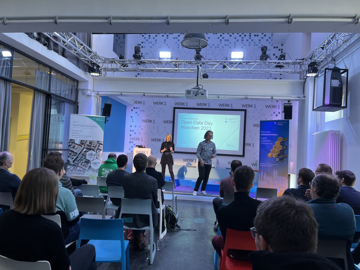 Heute im Werk1:  ⁦<a href="/schwarzblond/">Laura Sophie Dornheim</a>⁩ und ⁦@magicenton⁩ eröffnen den #oddmuc #Hackathon der ⁦<a href="/StadtMuenchen/">Stadt München</a>⁩ zum Open Data Day