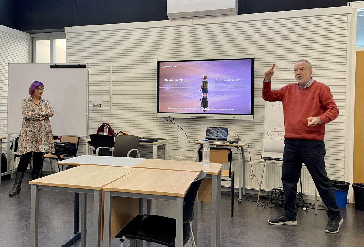 Cuarta sesión para el cambio con <a href="/jonquerarno/">Jonquera Arnó🎗</a> y <a href="/xaragay/">Xavier Aragay</a> que nos están ayudando a concretar el cambio en <a href="/LiceoAlicante/">Liceo Alicante</a>