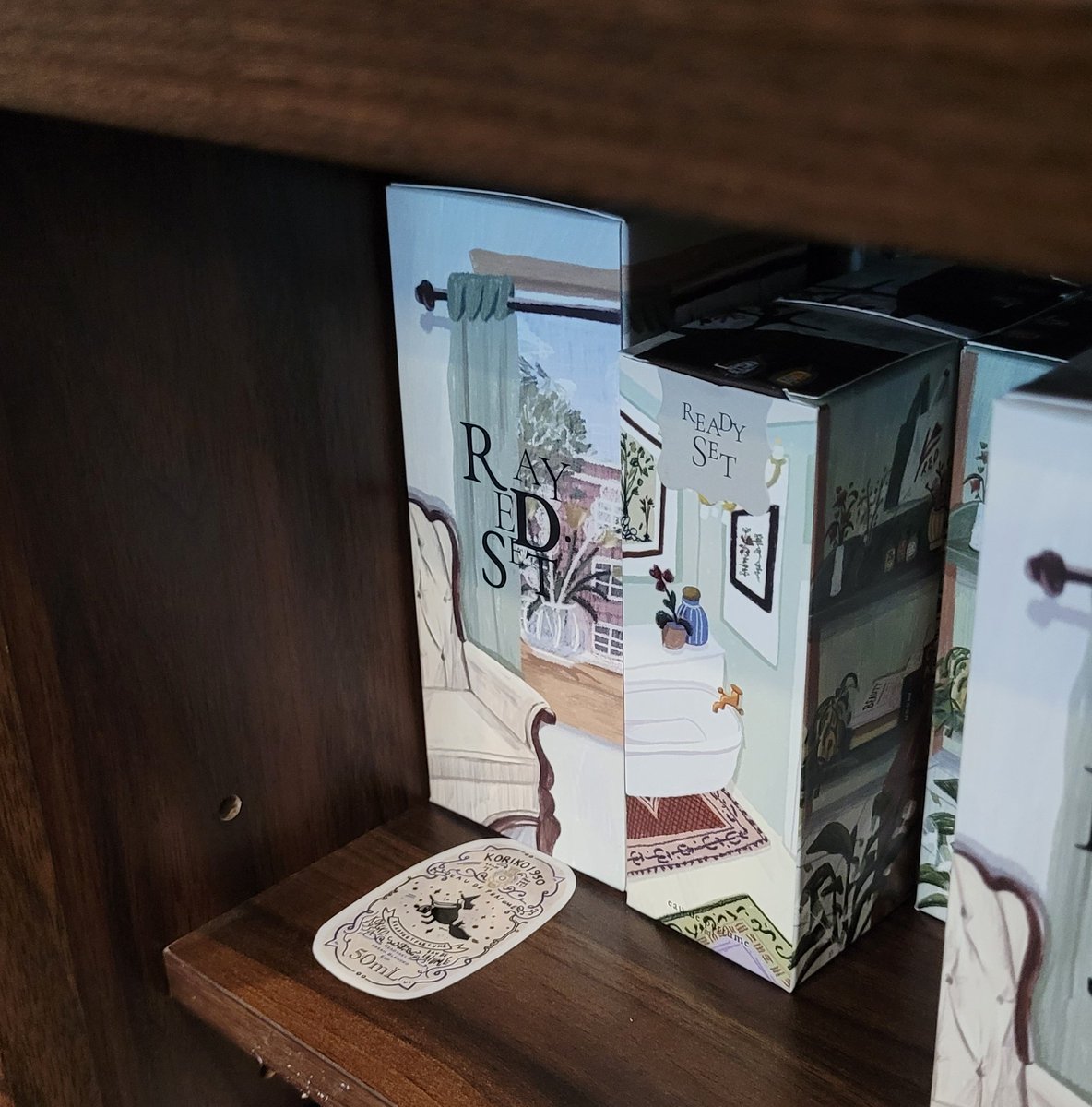 helloreadyset's tweet image. look who's hereEE 👀