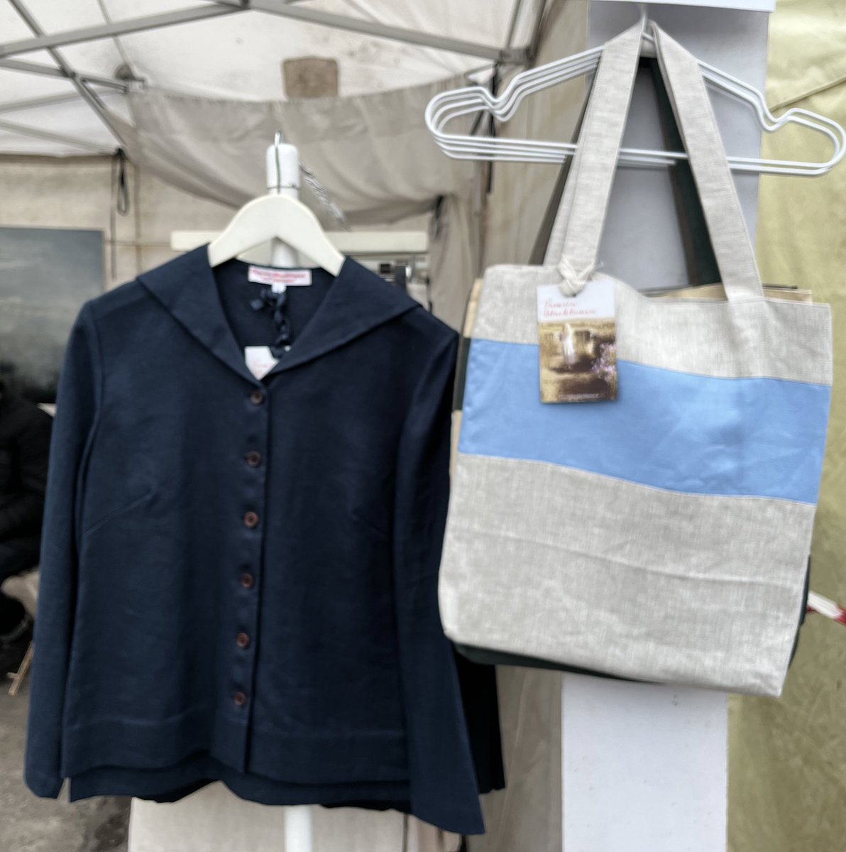 Blue on blue. Kinsale (Over)Shirt in navy Irish linen beside a Zero Waste Library Bag, made of the odd shapes of Irish linen left over from making up garments.  Nothing is wasted. ✂️🧵🪡♻️
💚 using what already exists
💚 minimising waste
💚 each one of a kind
#zerowastegoals