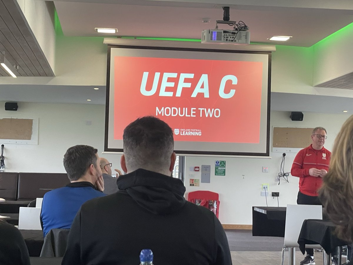 ClucasTWF's tweet image. Module 2! Another weekend of development! @FA @twforesters #Development #Module2 #UefaC
