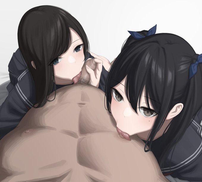 妹とその友達から乳首と包茎ちんちん同時にいじめられる… 