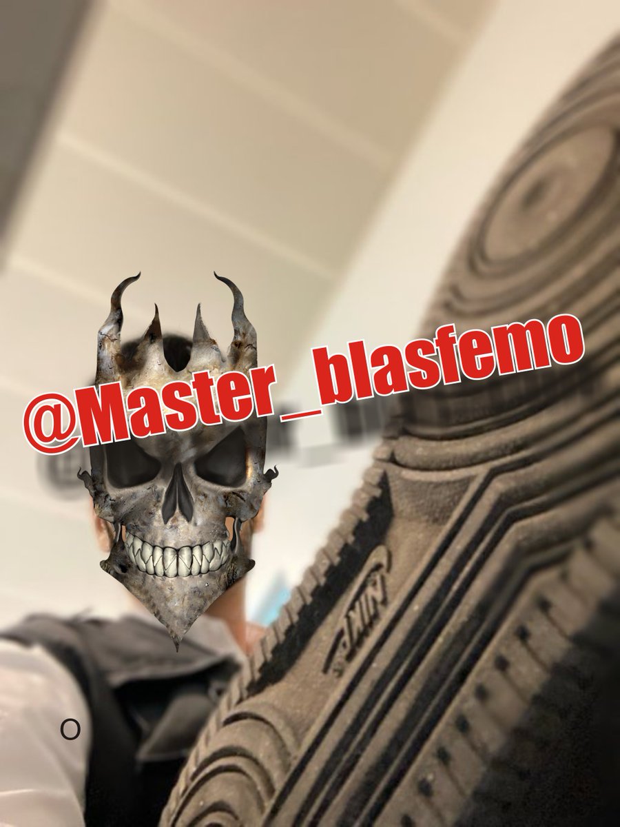 master_blasfemo's tweet photo. Sono disponibile per incontri dal vivo, sex, chatsex, videochiamata, sessioni di sottomissione, educzione duratura di troie e schiavi. Chi fa retwitto avrà regalo in posta con mio video gratis https://t.co/ygpUCamGWw