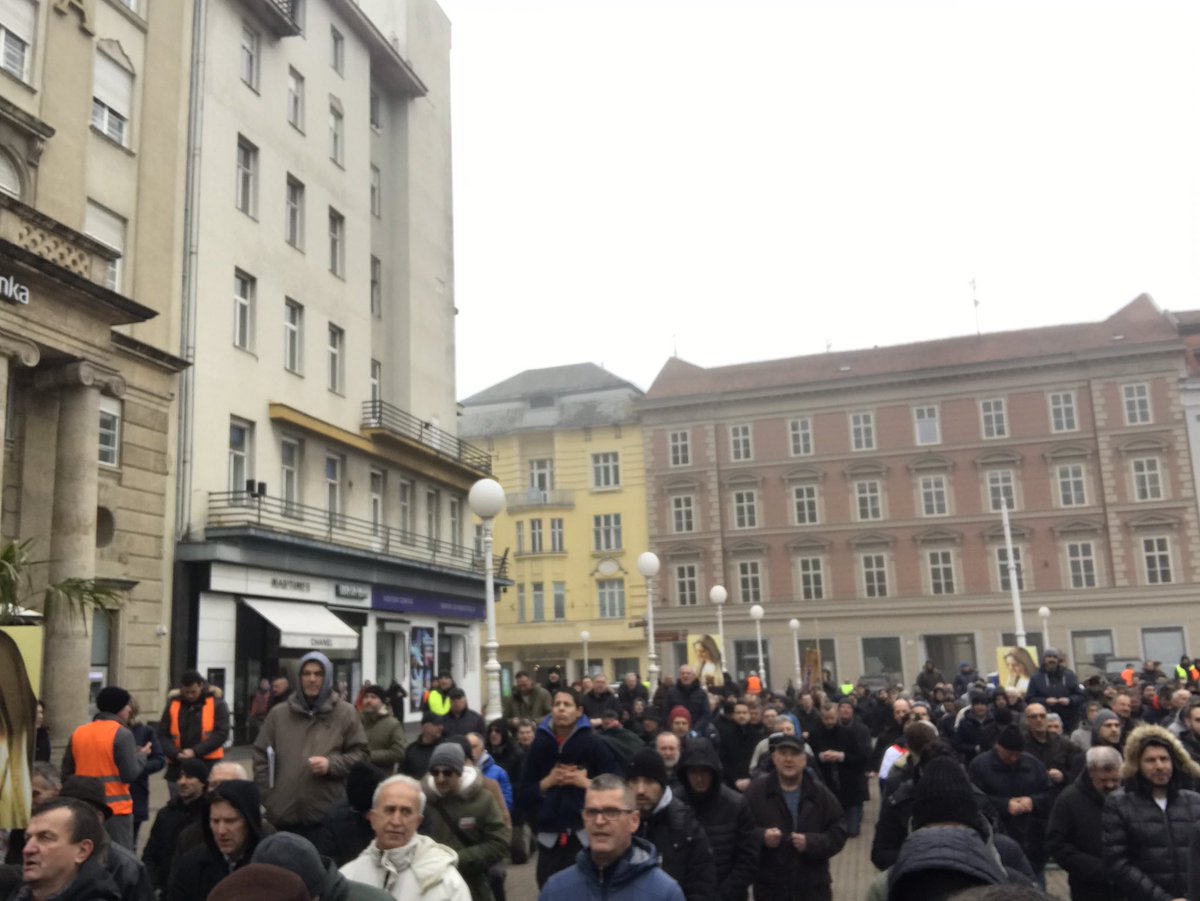 Vice John Batarelo tweet media