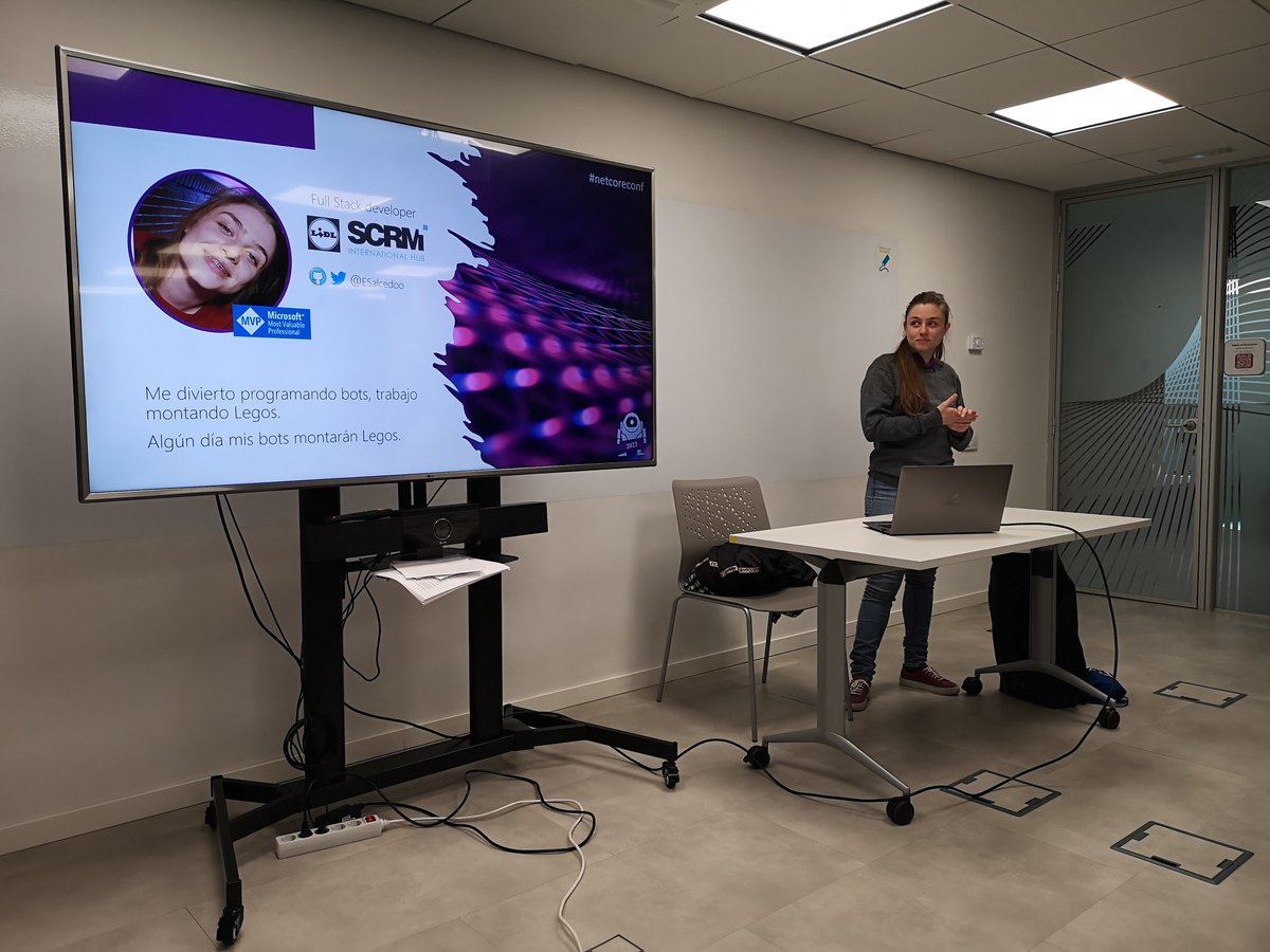 Open AI para Bender (GPT3) por <a href="/ESalcedoo/">Elena Salcedo</a>

#Microsoft #Azure #Barcelona #Netcoreconf2023 <a href="/netcoreconf/">netcoreconf</a> #netcoreconf