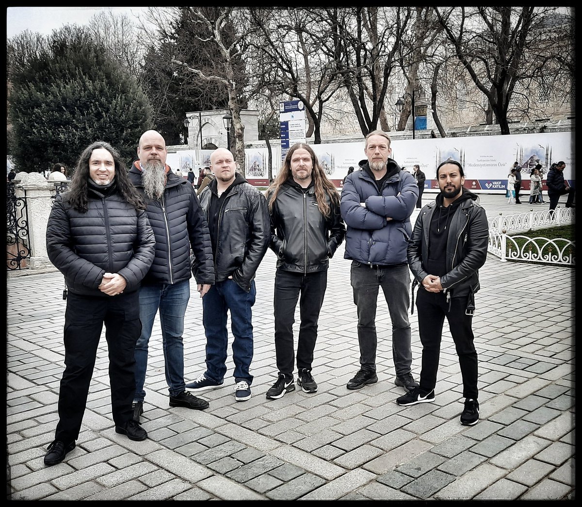 Don't forget that we will be share today's ceremony with you in a matter of hours. Be there, and be ready!!
THE FLAMING ARTS AGENCY
Prophecy Productions
#doommetal #doom #Saturnus #melodicmetal #doomovertheworld #thelighthousesession #veronikadecidestodie #nevergiveup