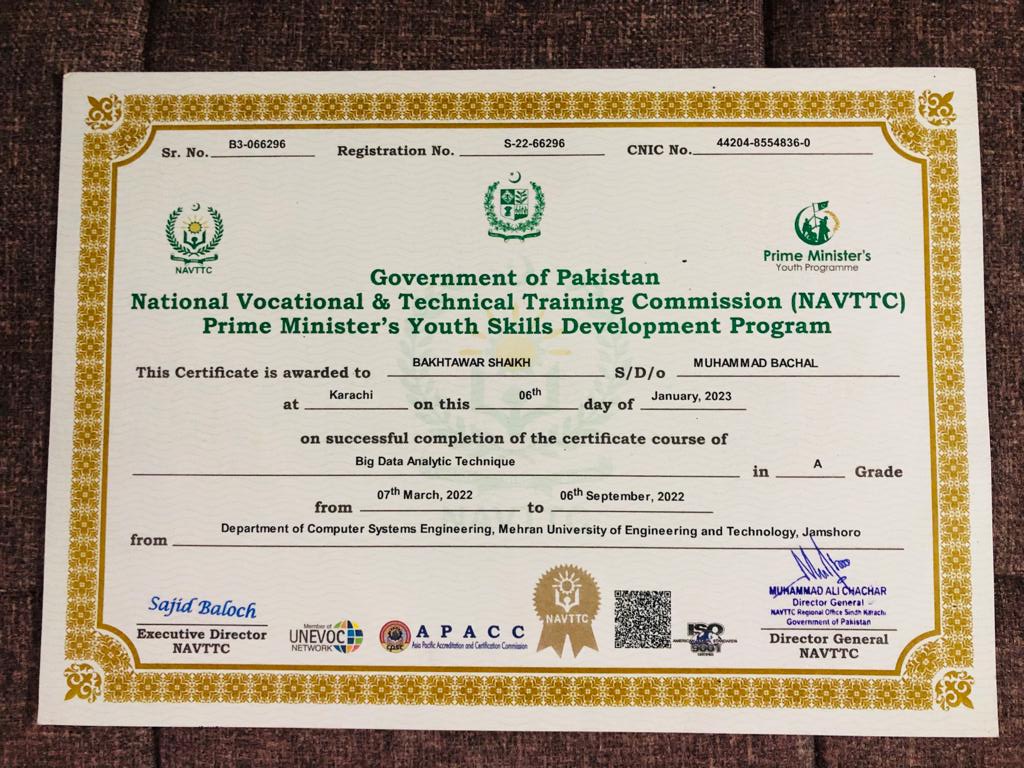 Bakhtaw96642211's tweet image. successfully completed the &quot;Big Data Analytics Technique&quot; six-month NAVTTC course. Special thanks to NAVTTC for giving me this opportunity @NavttcP  @Pak_NAVTTC #NAVTTC #BigDataAnalytics #DataScience #BigDataTechniques #BigDataScientist