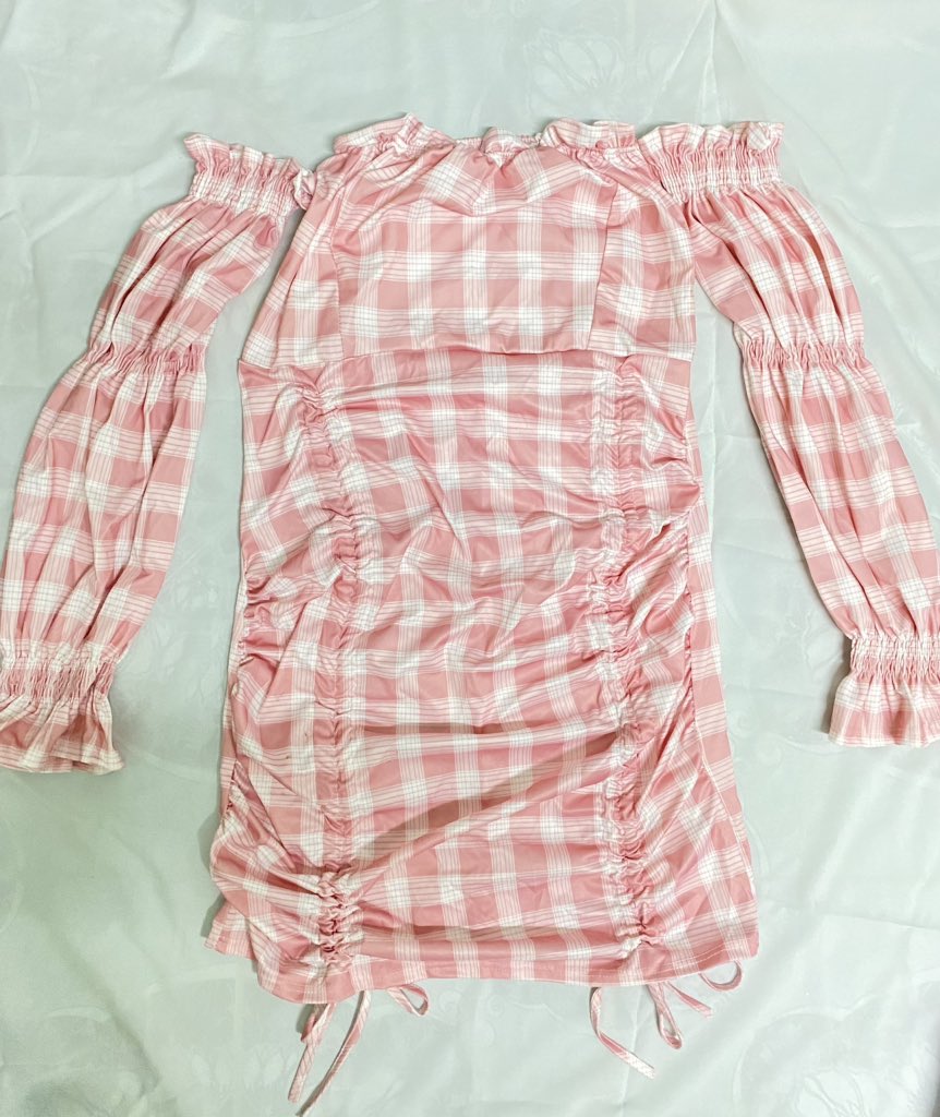 AmJumpee's tweet photo. ส่งต่อเสื้อผ้ามือ 1 เยอะมากก #ส่งต่อเสื้อผ้า https://t.co/q4LfFl7aP5