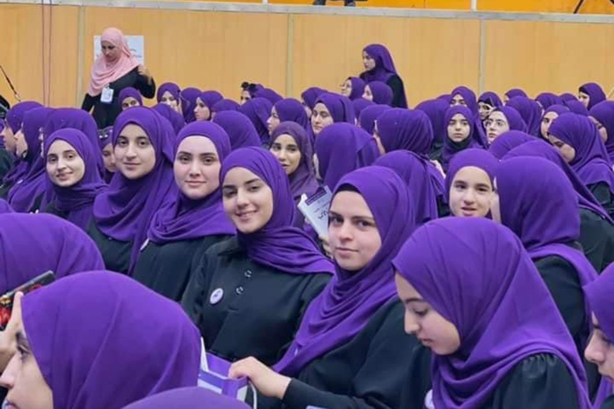 ilkeHaberAjansi's tweet photo. Irak Kürdistanı'nın Süleymaniye şehrinde tesettüre giren 3 bin kız için program düzenlendi.

https://t.co/U0iyHUUs9V https://t.co/uHAywwFvt6