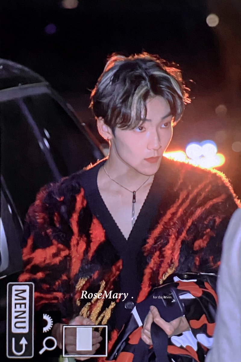 230304

#더보이즈 #THEBOYZ
#KEVIN #케빈 #문형서