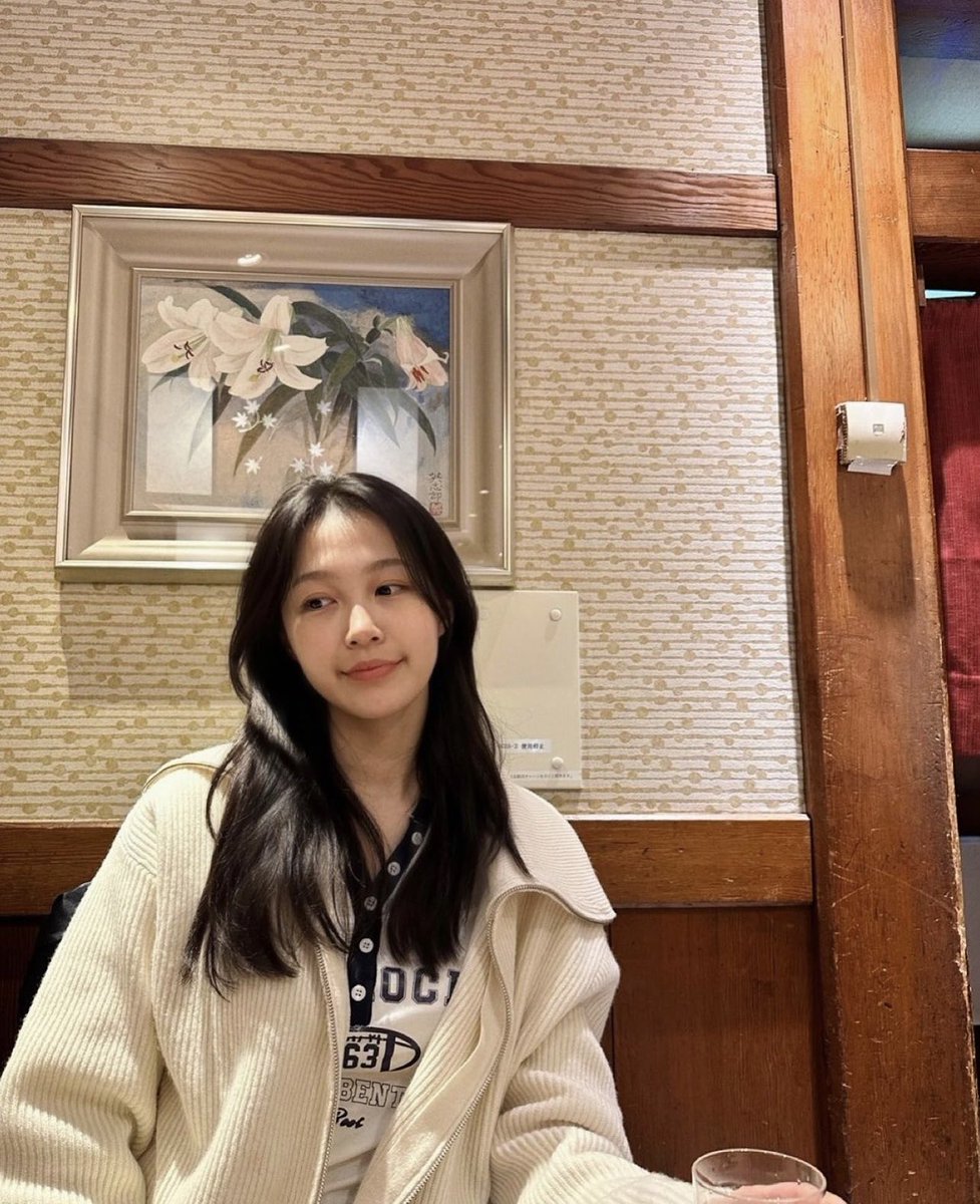 [UPDATE] 230303 IG POST

— I thought I was holding a plate 

#SOHEE #소희
#EOMSOHEE #엄소희