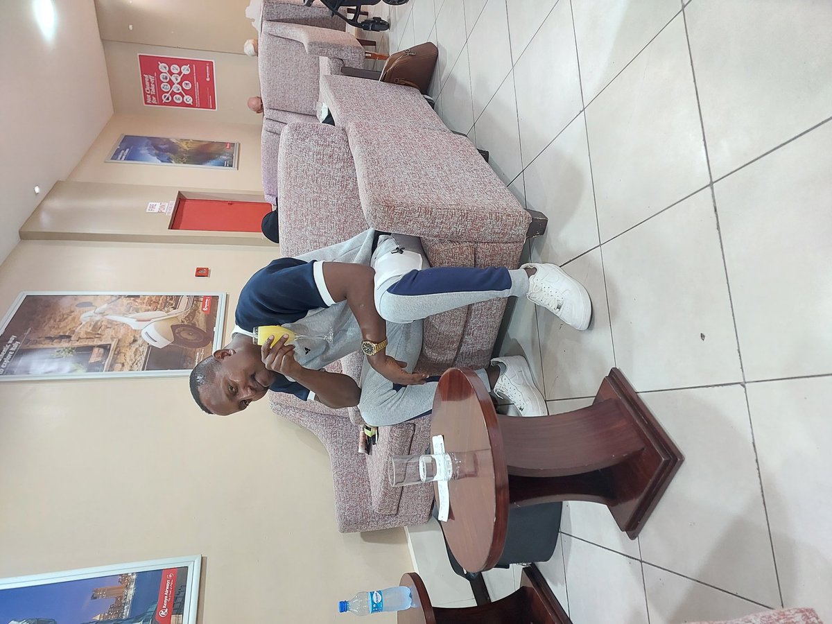 mzaziwillytuva's tweet image. #LetsGoToTheBeach tupatane Ocean Beach Resort, #Malindi tonight.

Dressed by Tevin clothing Tevin Okocha #TrendsDepartment