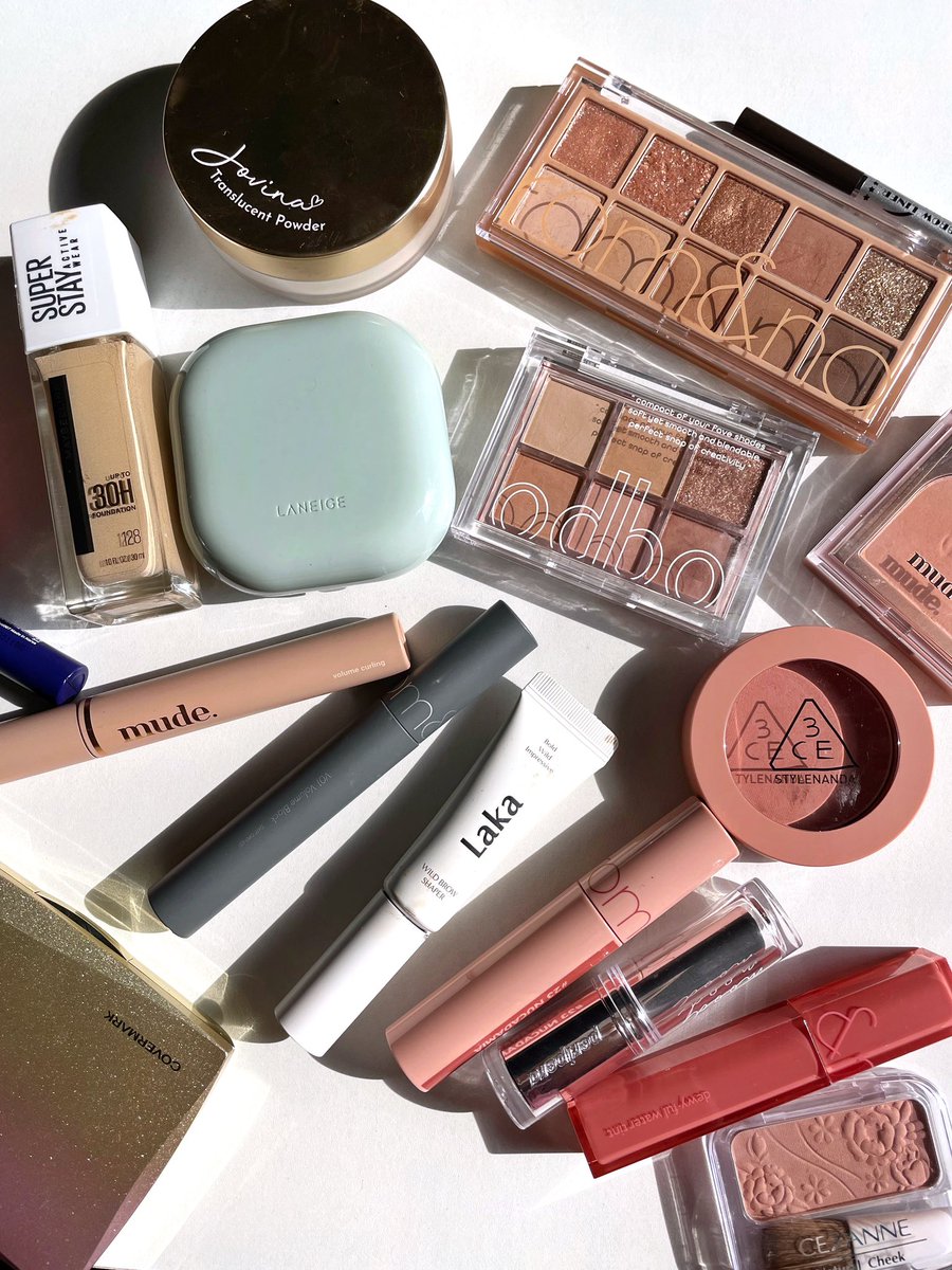 reviewchoey's tweet image. ✨รวมเมคอัพที่หยิบใช้บ่อยๆ สวย เอาอยู่ ไม่ตายไมค์ รอดทุกสถานการณ์