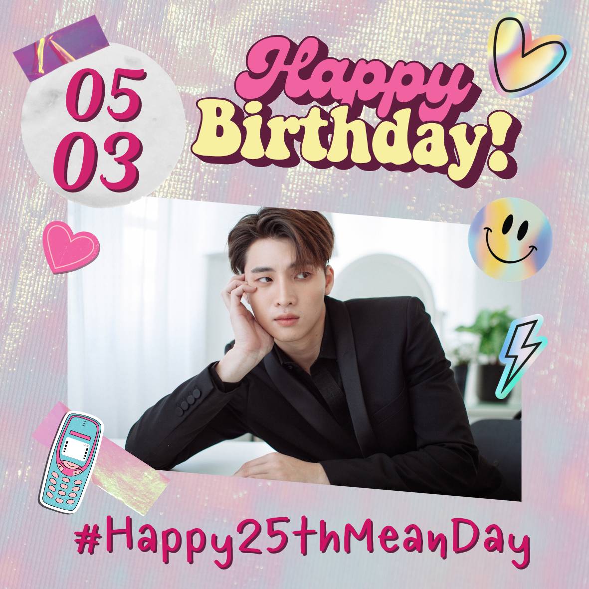 4MEANfc's tweet photo. เนื่องในวันเกิดครบรอบ 25 ปีของคุณมีน แอดอยากเชิญชวนทุกคนมาอวยพร คุณมีนผ่านแฮชแท็ก 🎉

#.Happy25thMeanDay

สามารถร่วมเล่นแท็กกันได้ตั้งแต่เวลา 00.00 น. ของวันที่ 5 มีนาคมนี้ได้เลยนะครับผม 🥰💙
#MeanPhiravich
#MeanTro https://t.co/r5wJTTMw2I