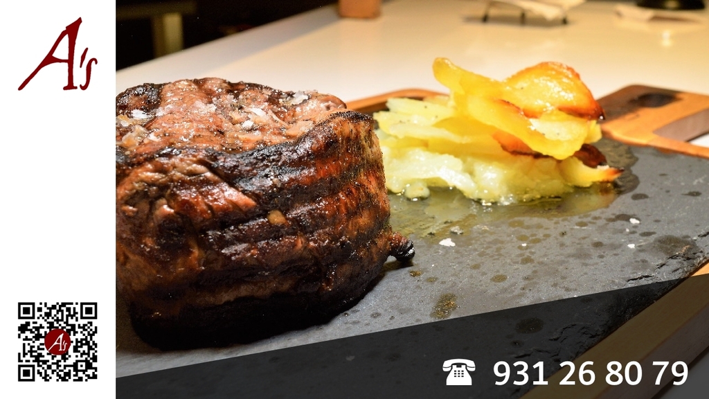 Solomillo de ternera gallega suprema certificada... ¡Que pinta! 😋

+ℹ️ ☎️ 931 26 80 79 ● 695 174 730

📆 reservas.adriansrestaurant.es

#Adrians #Restaurant #Cornella #Barcelona #Food #Gastronomia