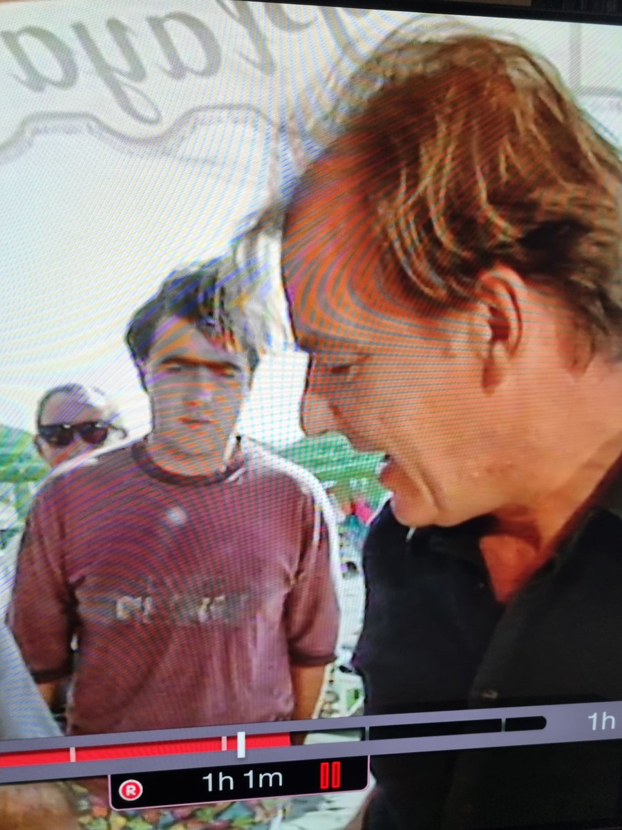 NoString5's tweet photo. #keithfloyd #SaturdayKitchen
#monobrow wow https://t.co/SaD56pF02s