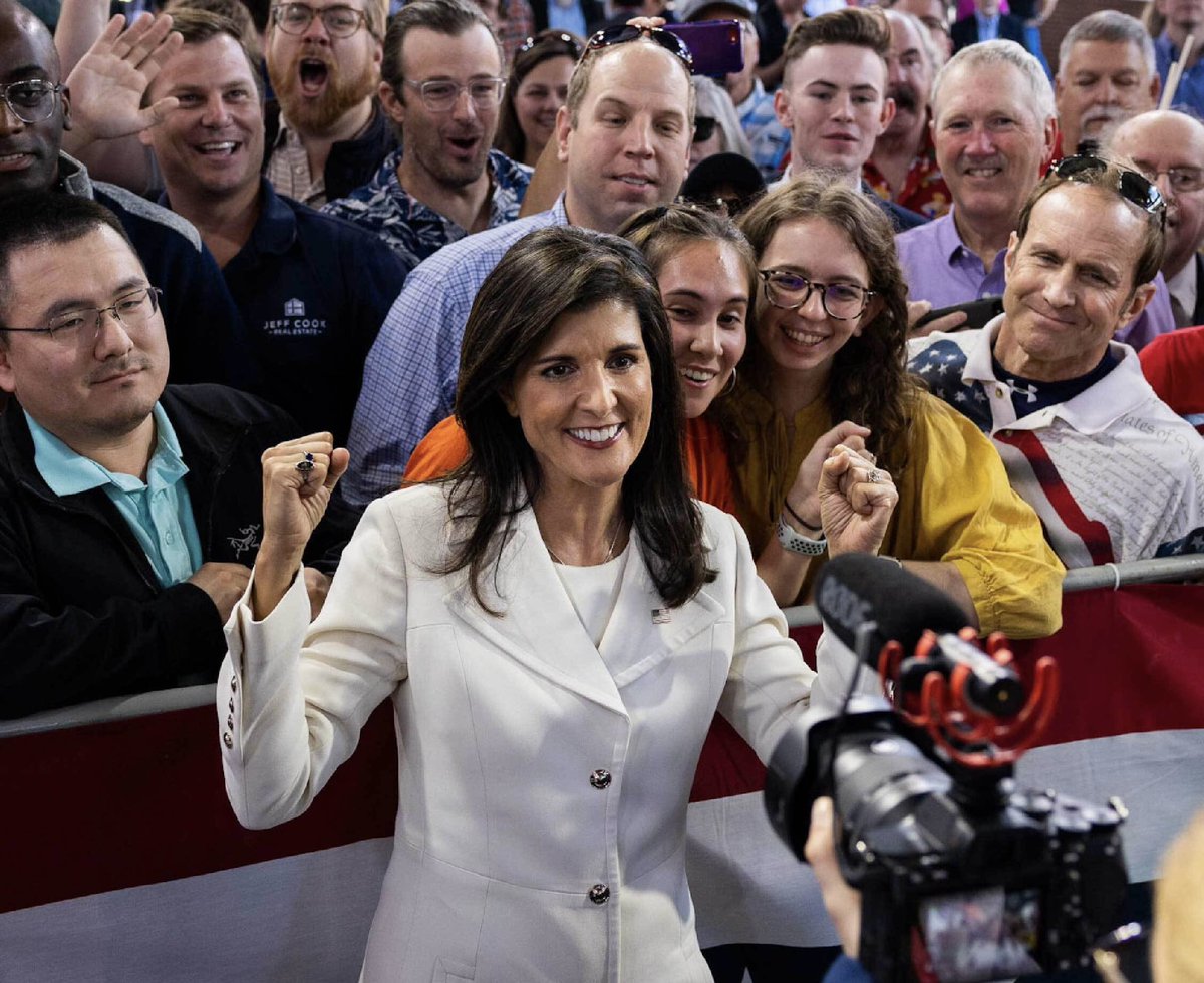 SenTomDavisSC's tweet image. .@NikkiHaley: 

Now:

Daughter of Indian immigrants.
Clemson Tiger.
Accountant.
Wife of a combat veteran.
Mom.
State legislator.
Governor.
UN Ambassador.
Runner.
Conservative.
Proud American.

In 2024:

President-elect of the United States.