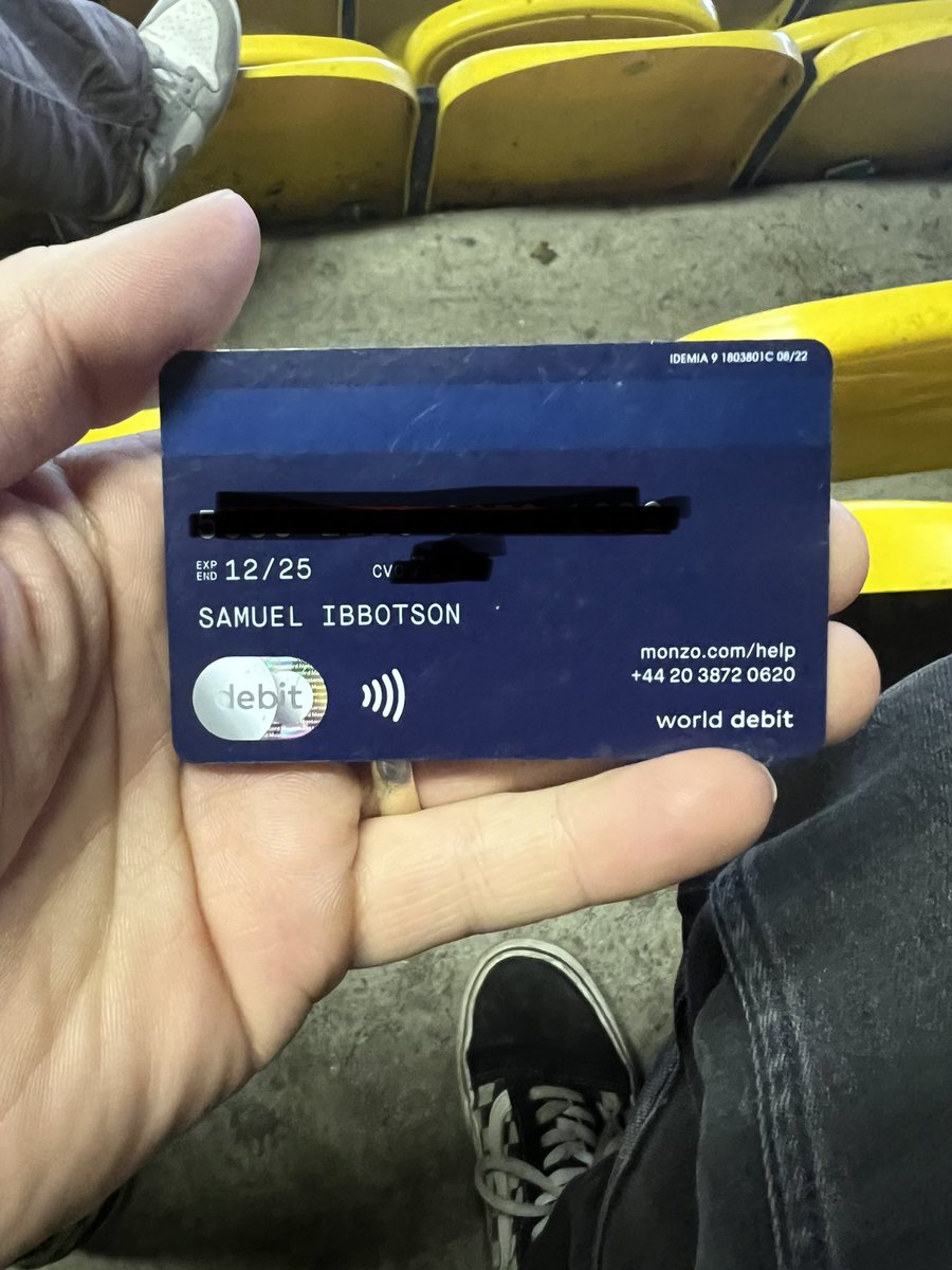 Jameslongley201's tweet photo. Does anyone know a Samuel Ibbotson at todays game. Sat in the Sunwin stand ! I’ve found his bank card o the floor. It’s safe. And I’ll hand it in to club if we can’t find him ourselves. @Thecityvent @officialbantams please share this #bcafc https://t.co/tTKXMfkuuc