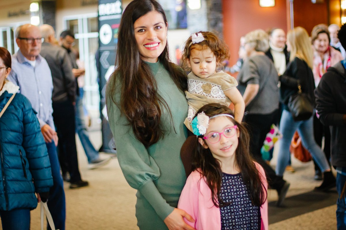 faccalgary's tweet image. If you&apos;re new to FAC, it can feel like a big place with lots of new faces ... so let&apos;s change that! Come to a casual meet &amp;amp; greet after each in-person service at both the Deerfoot (meet at Gym) &amp;amp; Southwest (meet at NEXT desk) campuses THIS weekend! See you soon!