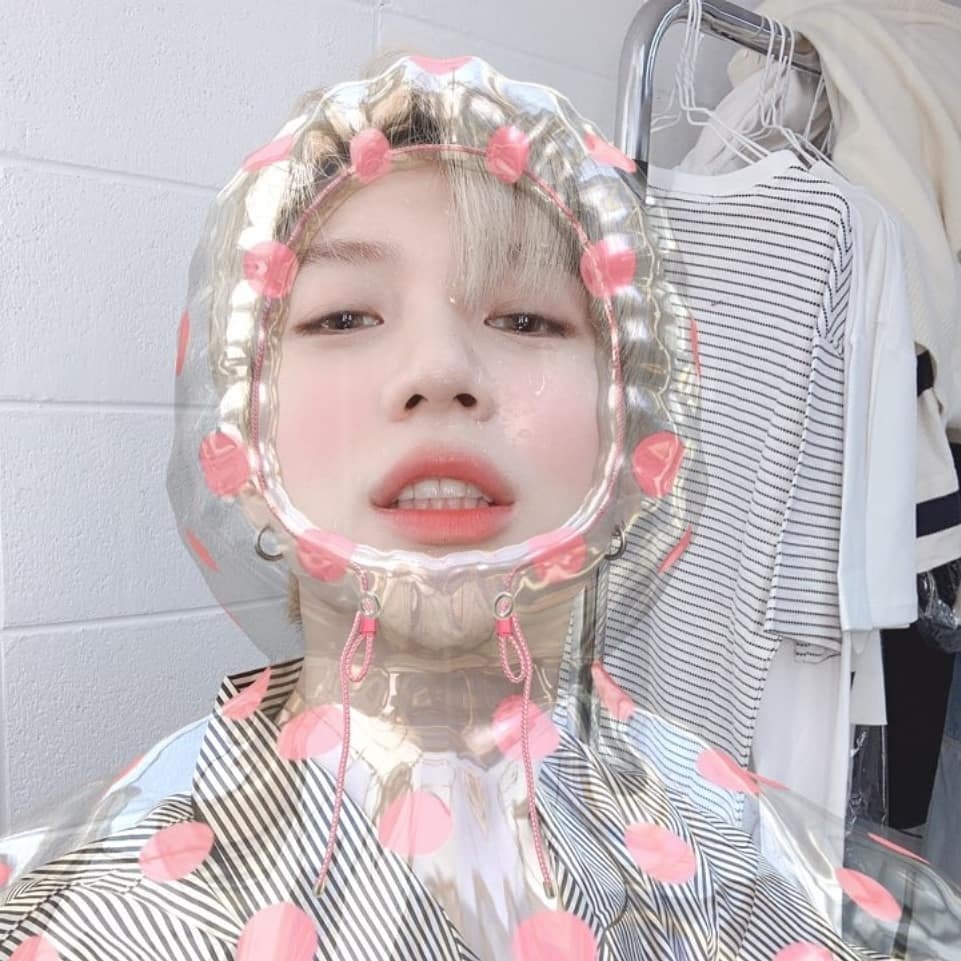 fragilora's tweet photo. ㅤ
ㅤㅤㅤㅤㅤ #aboutkoco
ㅤㅤㅤㅤ 𝑚y 𝑐olor 𝑖s 𝚙ink !
ㅤㅤ https://t.co/4uXKtVM9Dl