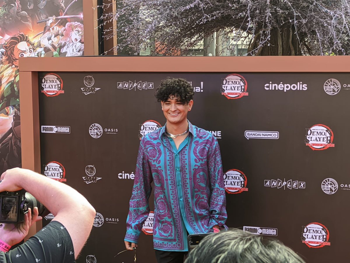 NoSomosNonos's tweet photo. ¡Estamos disfrutando a lo grande el #KimetsuWorldTour en Oasis, Coyoacán! ¡Gracias a @KonnichiwaFest por la invitación! https://t.co/vsypd4iyhY