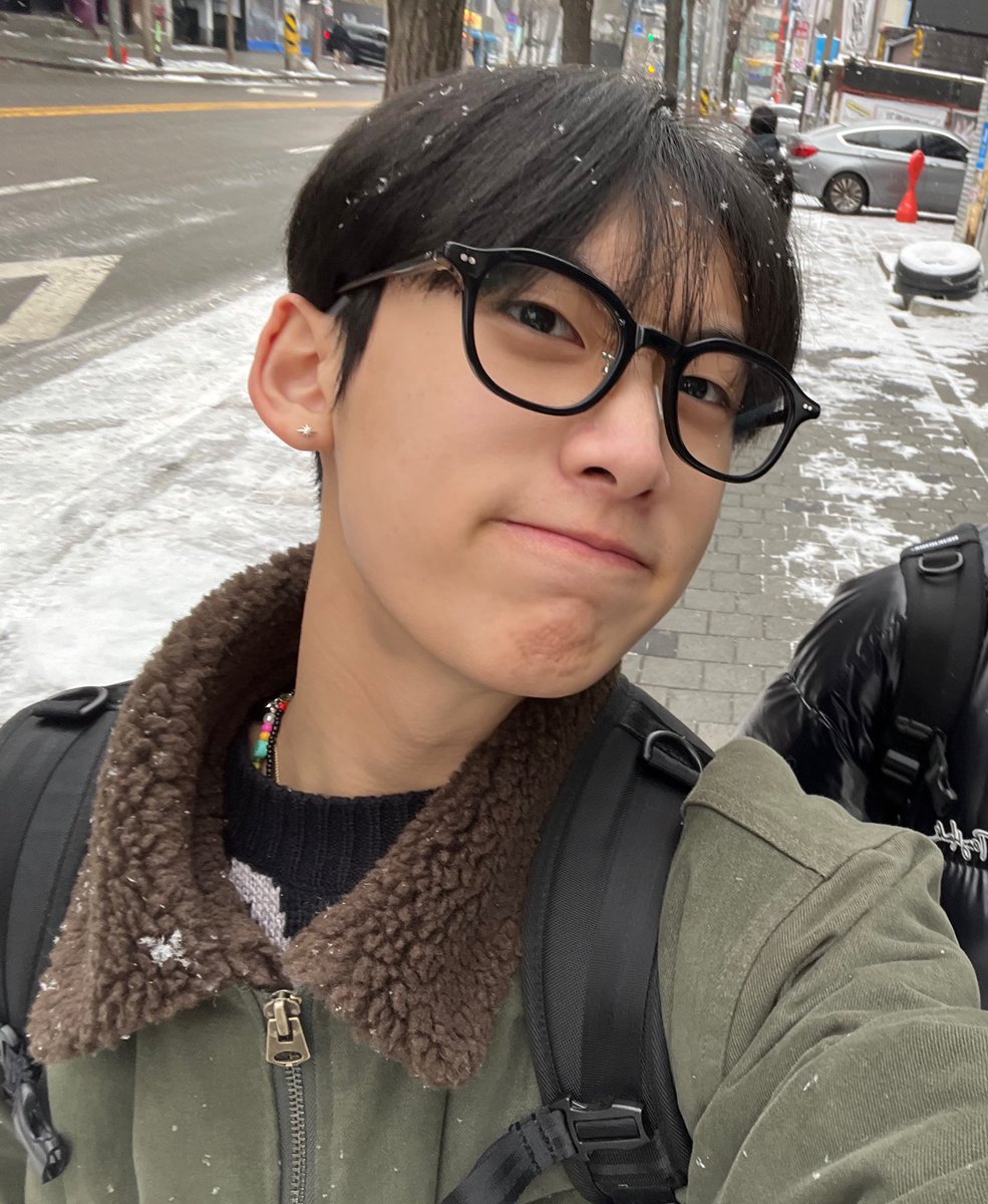 seobin_chu's tweet photo. 한서빈이 보고싶은 새벽 한시 십분 … https://t.co/c0XGjCOpKN
