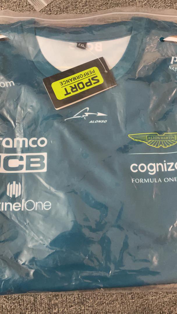 waksport7's tweet image. 🤞🏻🏆 Si Fernando Alonso queda mañana en el podio. Sorteamos la camiseta de Aston Martin con su nombre entre todos los que den RT a este tweet y nos sigan.

✅ RT + FOLLOW 

✈️ Envio internacional