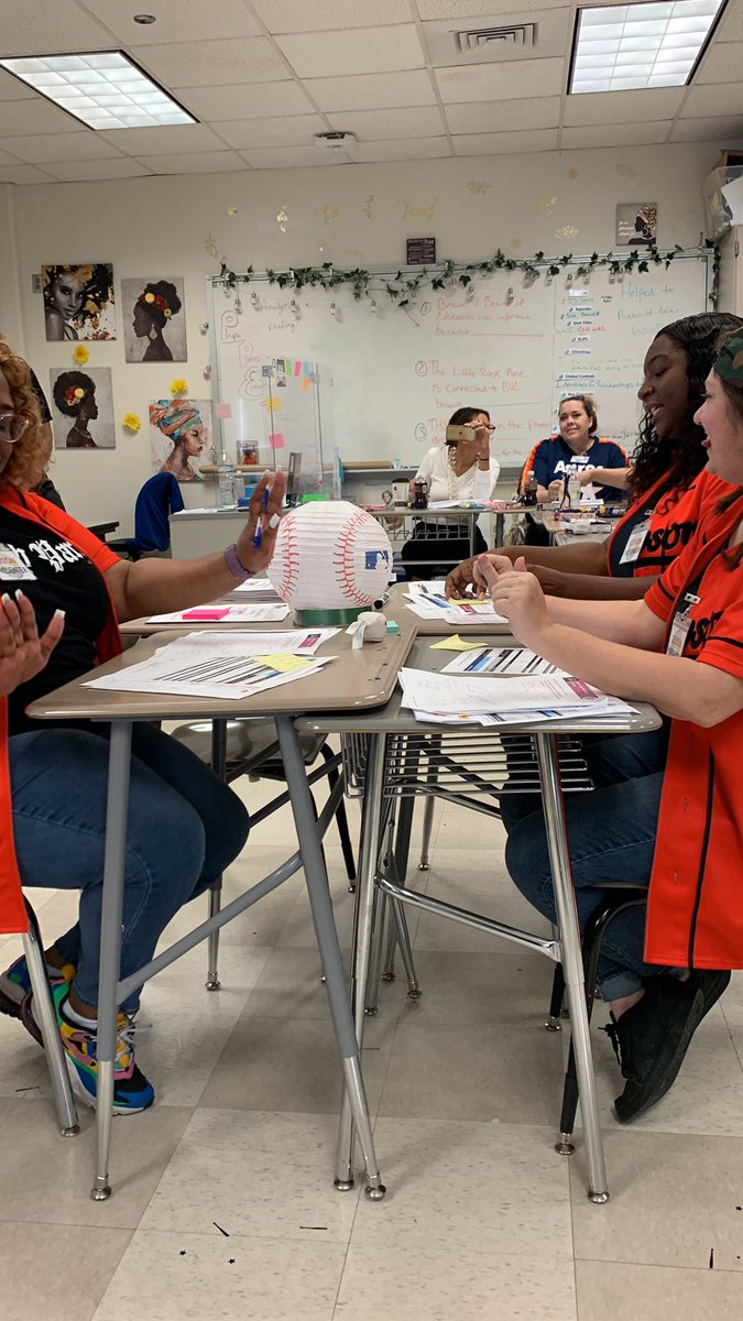 bburgoso's tweet image. #DataSeries @HISD_Assessment  They hit a grand slam with this session!!