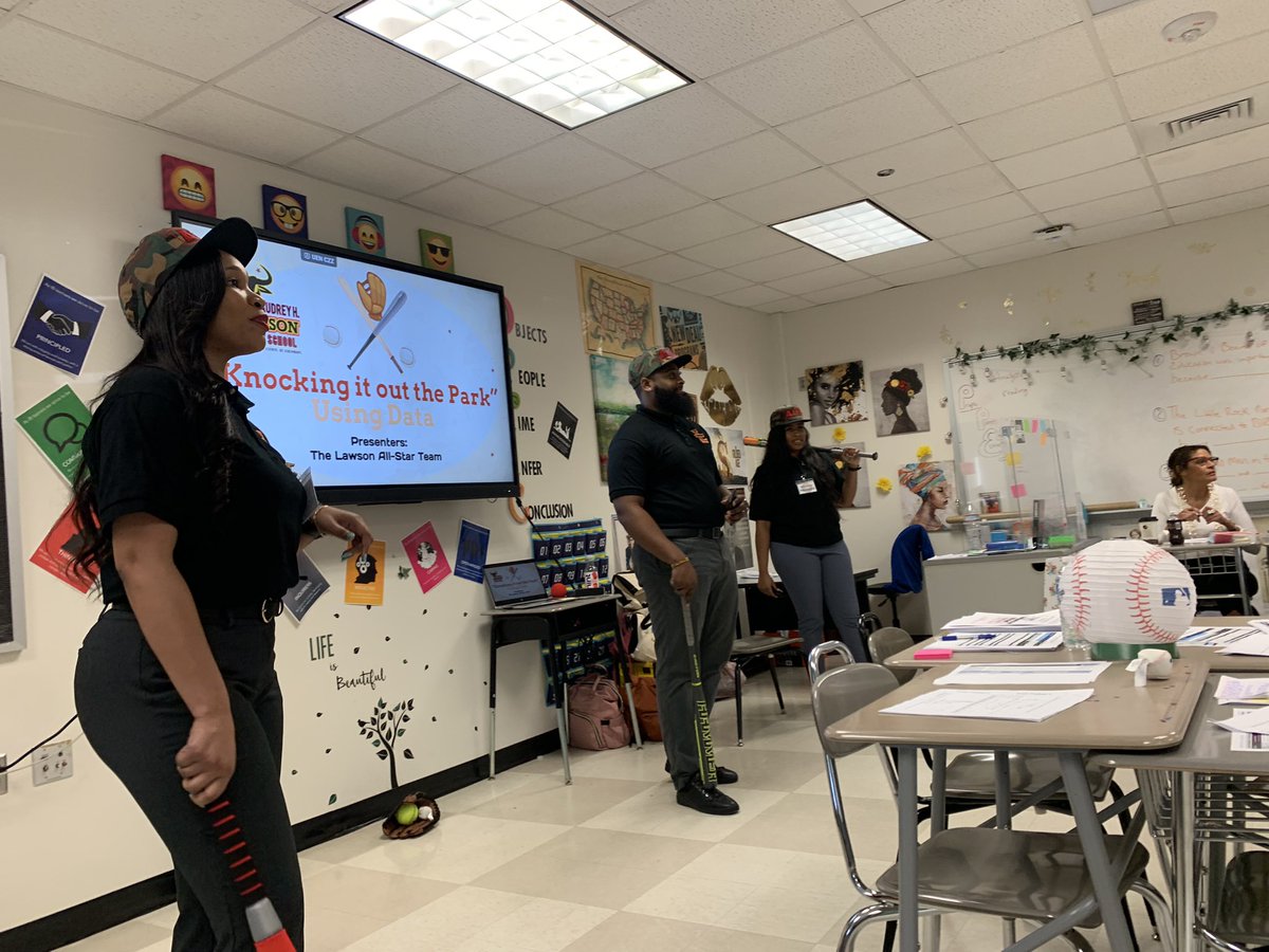 bburgoso's tweet image. #DataSeries @HISD_Assessment  They hit a grand slam with this session!!