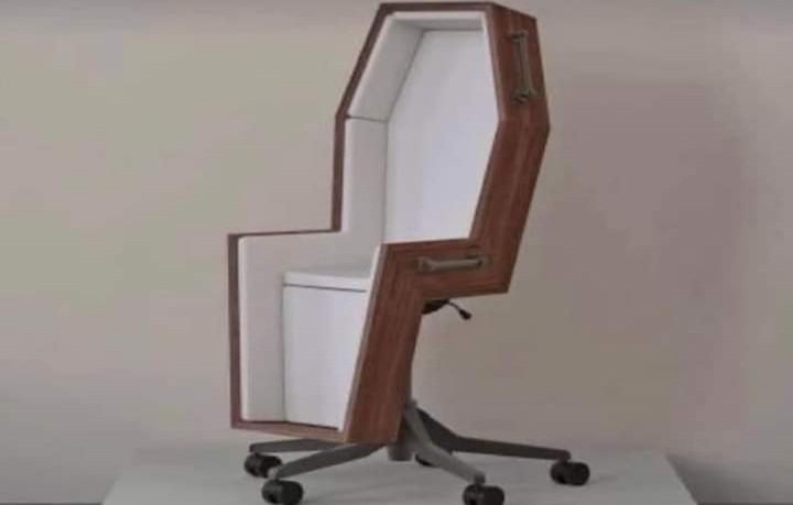 Ölene kadar koltuğunu bırakmak istemeyen politikacılar, yöneticiler için tasarımlar..