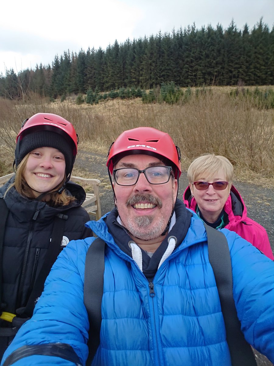 AdrianLawCosts's tweet photo. A busy day of activities at Look Ahead In The North @HeadwaySCumbria @Calvert_Kielder
And it's great to be an Ambassador for the @FTCharitableF, one of the sponsors of the weekend, with @ThompsonsLaw, @ExchangeC &amp; @EMGSolicitors bringing @HeadwayUK members in the North together https://t.co/JRgofgjV4F