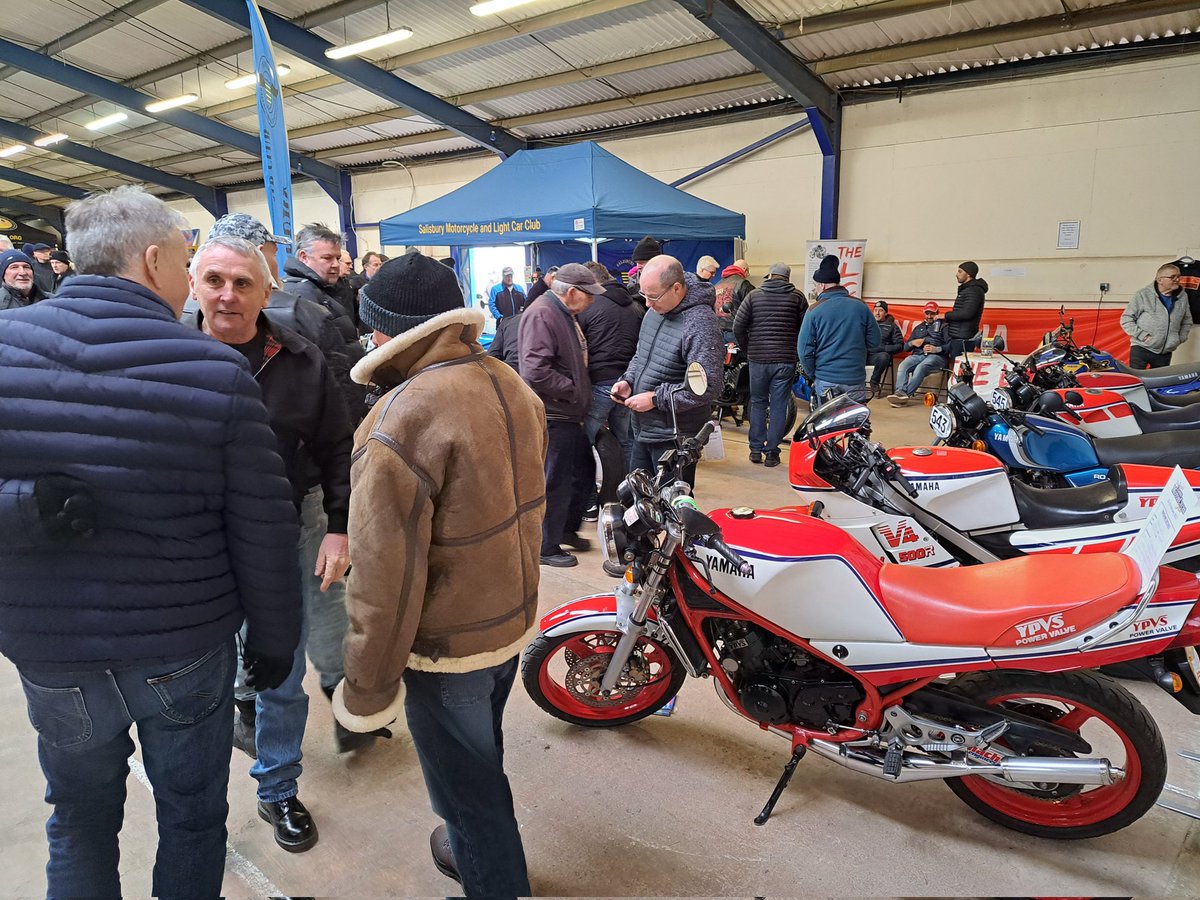 The_LC_Club's tweet photo. Great show last weekend at Bristol Classic Bike Show. https://t.co/8rJDBPSe4O