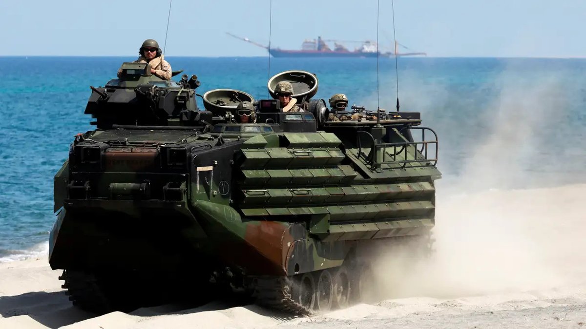 Amphibious Landing at Apari: Inside the Balikatan 22 Exercise Between Philippines and US Military.
#Balikatan22 #Philippines #USMilitary #AmphibiousLanding #Apari #JointTaskForce #MilitaryTraining #TacticalSkills #aviationcontent #trending 
⤵️⤵️⤵️
youtu.be/uiOt5PZNXH4