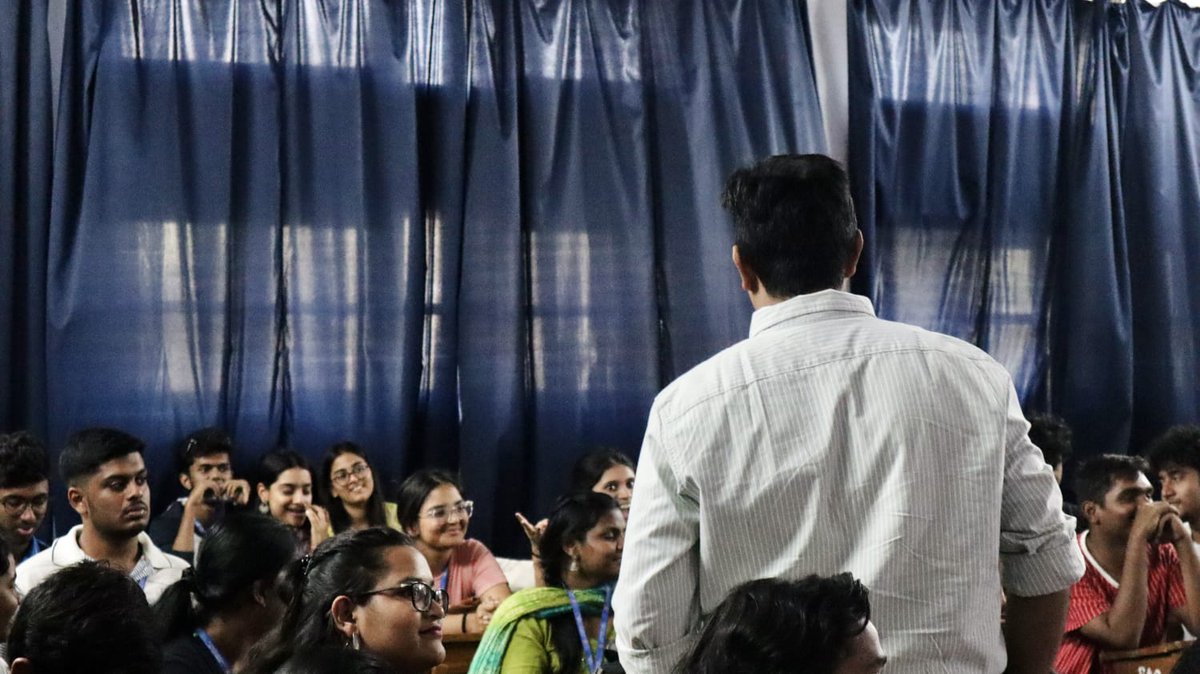 nssstandrews's tweet photo. Here's a glimpse of our Hangout session on 'Mental Wellbeing and Self care' in collaboration with @themovementindia organised on 13th February.The aim of this session was to create awareness on the topic of mental health,self love and asking for help and getting support. https://t.co/ynr6dJw5Pl