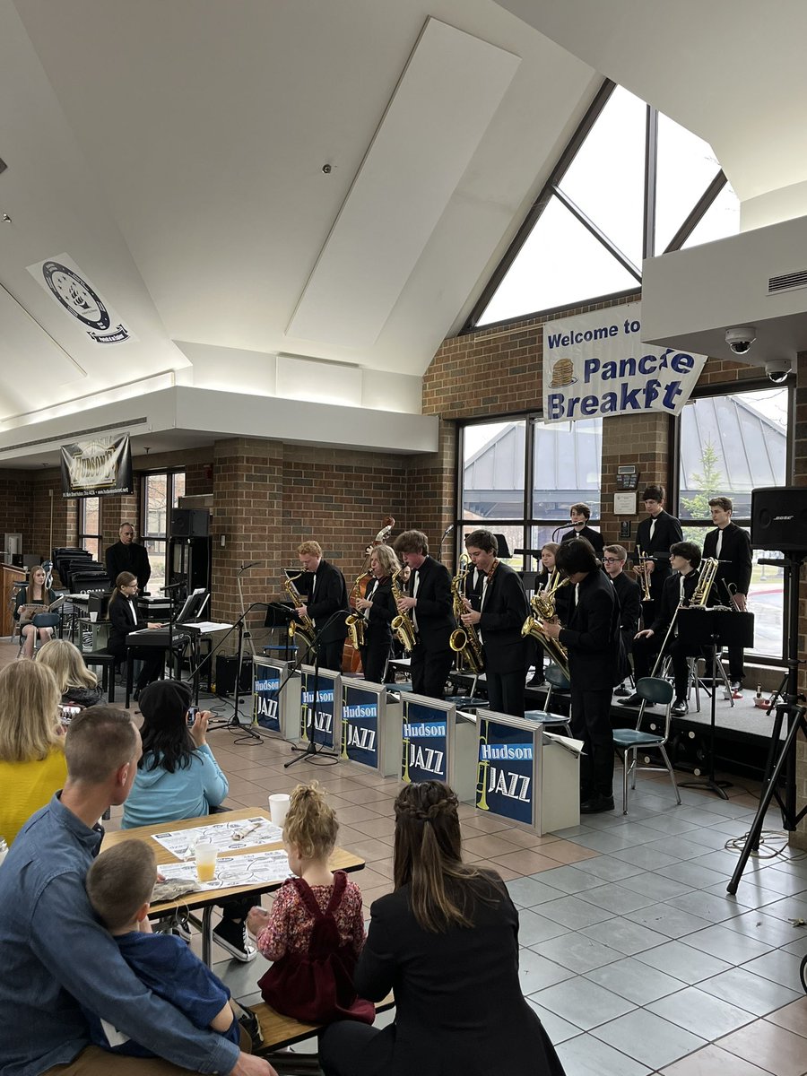 Mr. Burrington tweet media