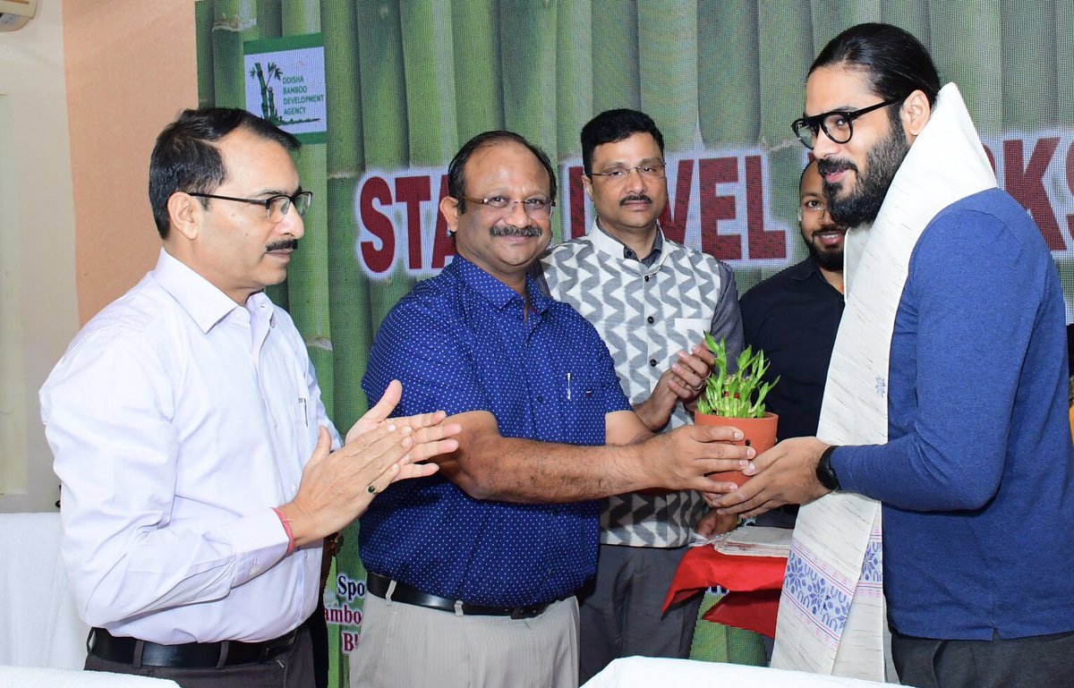 Odisha Bamboo Dev Agency &amp; Directorate of Handicrafts organized a Workshop to sensitize artisans for conservation and sustainable use of resources; augment rural livelihoods promotion and marketing of bamboo craft products. Happy to see enthusiastic participation. <a href="/ForestDeptt/">Odisha Forest, Env. and Climate Change Department</a>