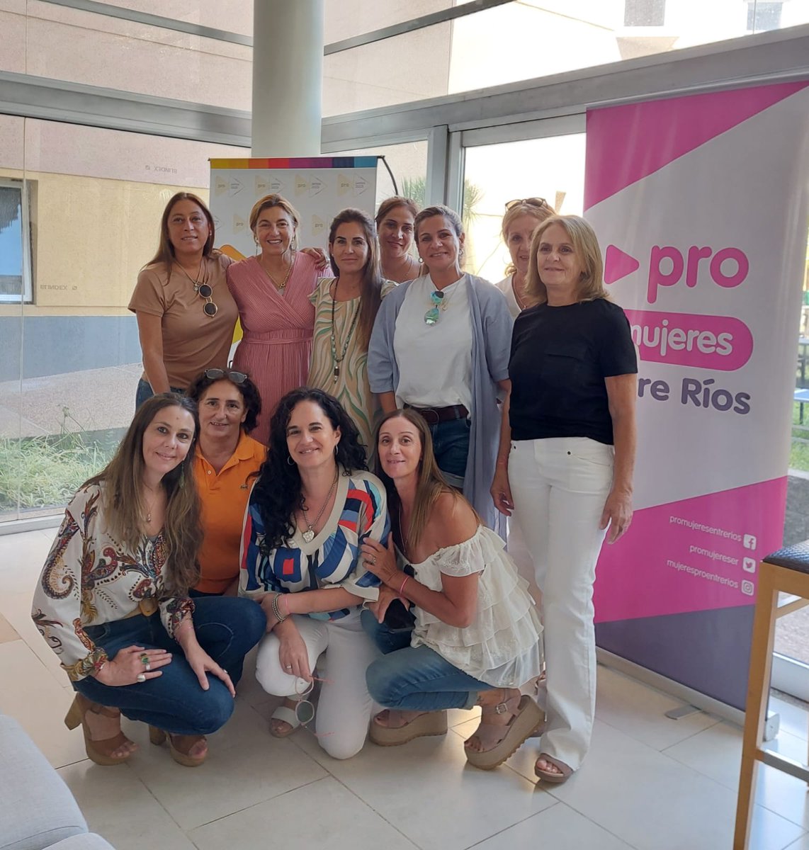 MagdalenaReta1's tweet photo. Encuentro provincial @promujereser  💪🩷 https://t.co/WKztlV9128