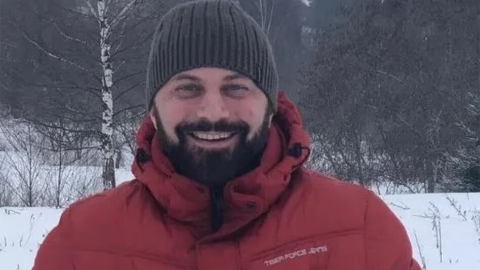 feedmileapp's tweet photo. Andrey Botikov, the creators of the Russian COVID-19 vaccine Sputnik V, was killed in Moscow, found strangled to death with a belt. 

#feedmile #andreybotikov #russia #Covid19 #sputnik #creator #killed #moscow #death  #strangle https://t.co/Rg70kACs90