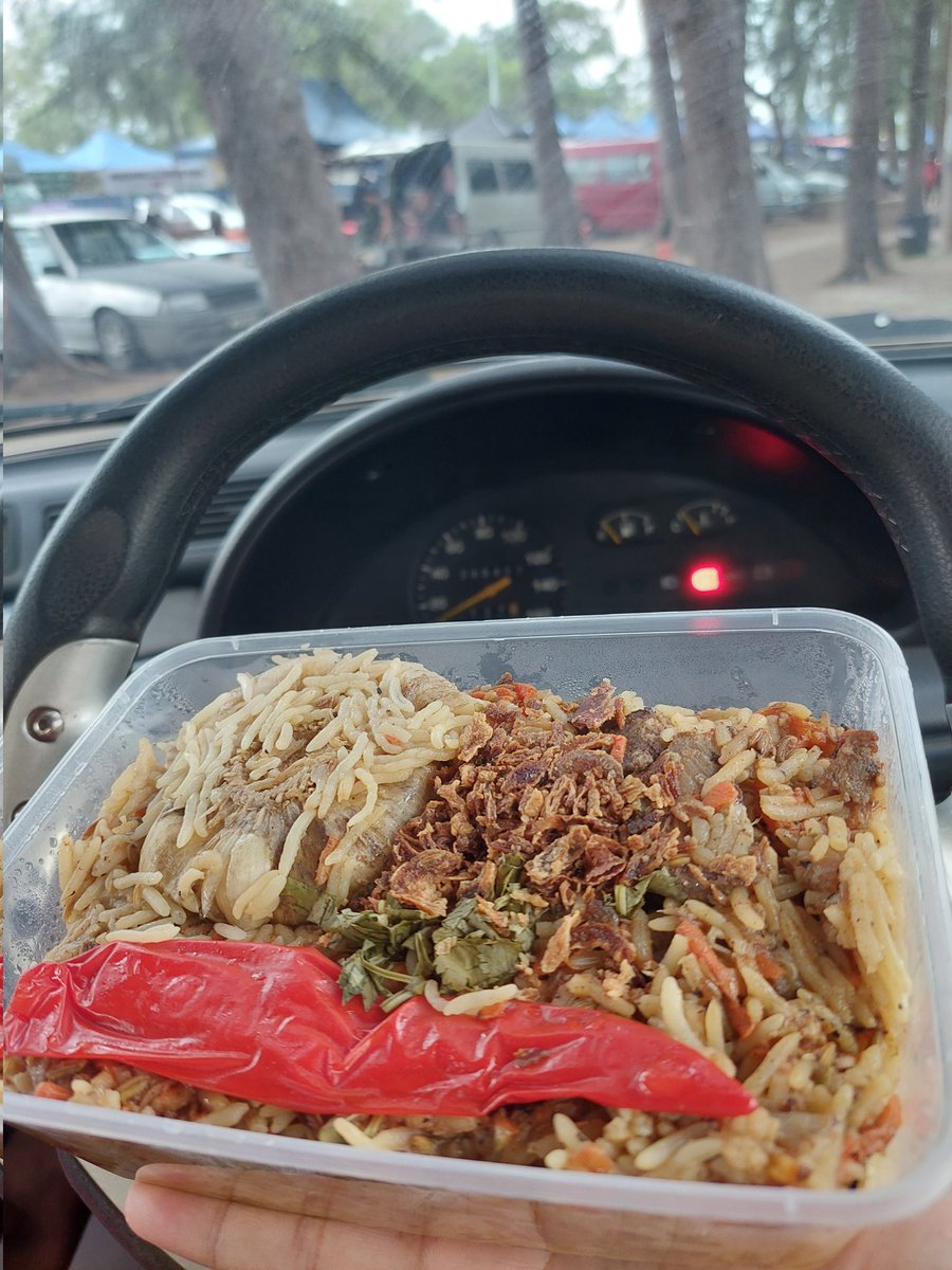 ilmanafiq7's tweet photo. Baru tau bawang bleh ratah gitu🤣
@H_Bakkaniy https://t.co/kV1e3BdtXR