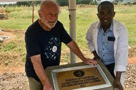 GvHouseGuernsey's tweet image. Very pleased to present the #MBE on behalf of HM The King to Mr Allister Carey at @GvHouseGuernsey, for services to #SustainableDevelopment in #Africa. Thank you and @efgsy for transforming the life chances of so many through access to clean water, hygiene &amp;amp;sanitation! #Tanzania