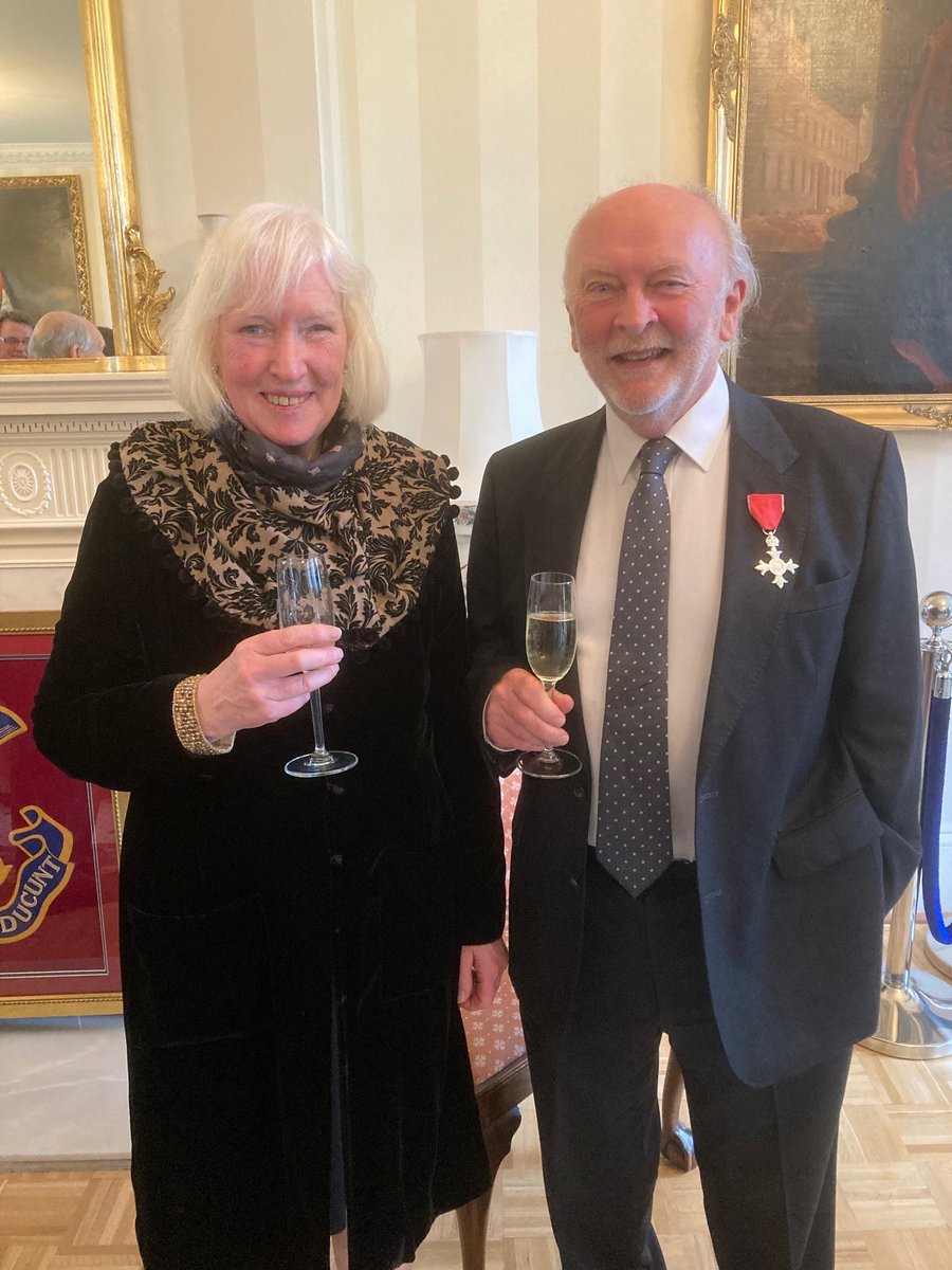 GvHouseGuernsey's tweet image. Very pleased to present the #MBE on behalf of HM The King to Mr Allister Carey at @GvHouseGuernsey, for services to #SustainableDevelopment in #Africa. Thank you and @efgsy for transforming the life chances of so many through access to clean water, hygiene &amp;amp;sanitation! #Tanzania