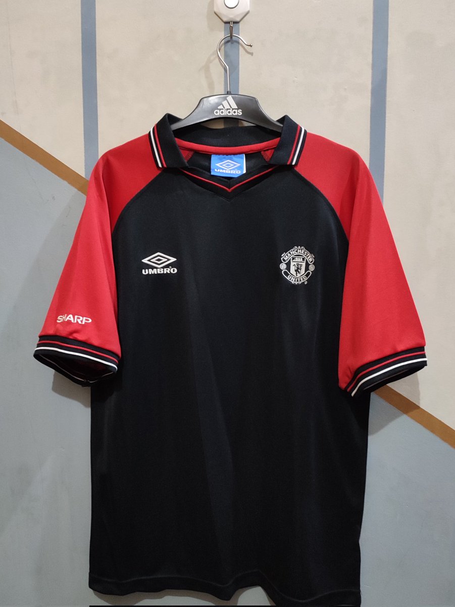 Mister Gerry (@d6erry) on Twitter photo #Jersey4Sale
Chievo's last jersey
Size L
BNWT
800k
MU Pre-Match 99
Size M
Mint Condition
450k
WA : 085740000066
tokopedia.link/kirikjersey
<a href="/Jerseyforum/">The OG Indonesian Blokecore</a>
<a href="/GosipKaen/">#GosKa 👕</a>
<a href="/cahyoarif/">442_STORE</a>
<a href="/fajarrusalem/">Fajar Ramadhan</a>
<a href="/jerseycadangan/">Jersey Cadangan</a>
@crossing_jersey
<a href="/RCJerseyOri/">#RCJerseyOri Football Shop</a>
<a href="/jersey_ciamikk/">Follow IG @Jerseyciamik</a>
<a href="/jerseysneil/">#lelangsneil</a> #Jersey4Sale
Chievo's last jersey
Size L
BNWT
800k
MU Pre-Match 99
Size M
Mint Condition
450k
WA : 085740000066
tokopedia.link/kirikjersey
<a href="/Jerseyforum/">The OG Indonesian Blokecore</a>
<a href="/GosipKaen/">#GosKa 👕</a>
<a href="/cahyoarif/">442_STORE</a>
<a href="/fajarrusalem/">Fajar Ramadhan</a>
<a href="/jerseycadangan/">Jersey Cadangan</a>
@crossing_jersey
<a href="/RCJerseyOri/">#RCJerseyOri Football Shop</a>
<a href="/jersey_ciamikk/">Follow IG @Jerseyciamik</a>
<a href="/jerseysneil/">#lelangsneil</a>