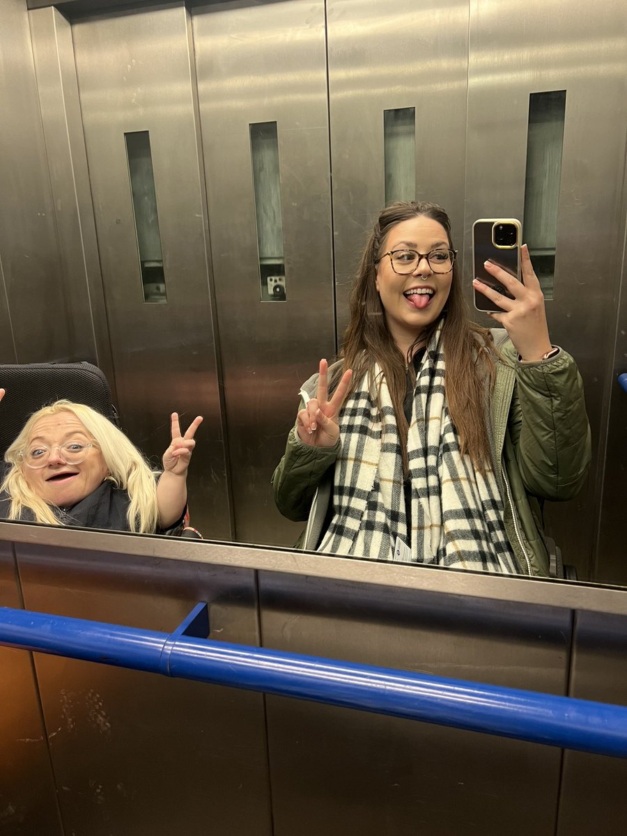 Another great week in the bag with the @sociabilityapp team down in London! Shoutout to my bestie @gem_turner for sharing the good & bad access and transport issues this week! Check out my stories on IG to see how we manage to travel together! #Accessibility #AccessibleTransport